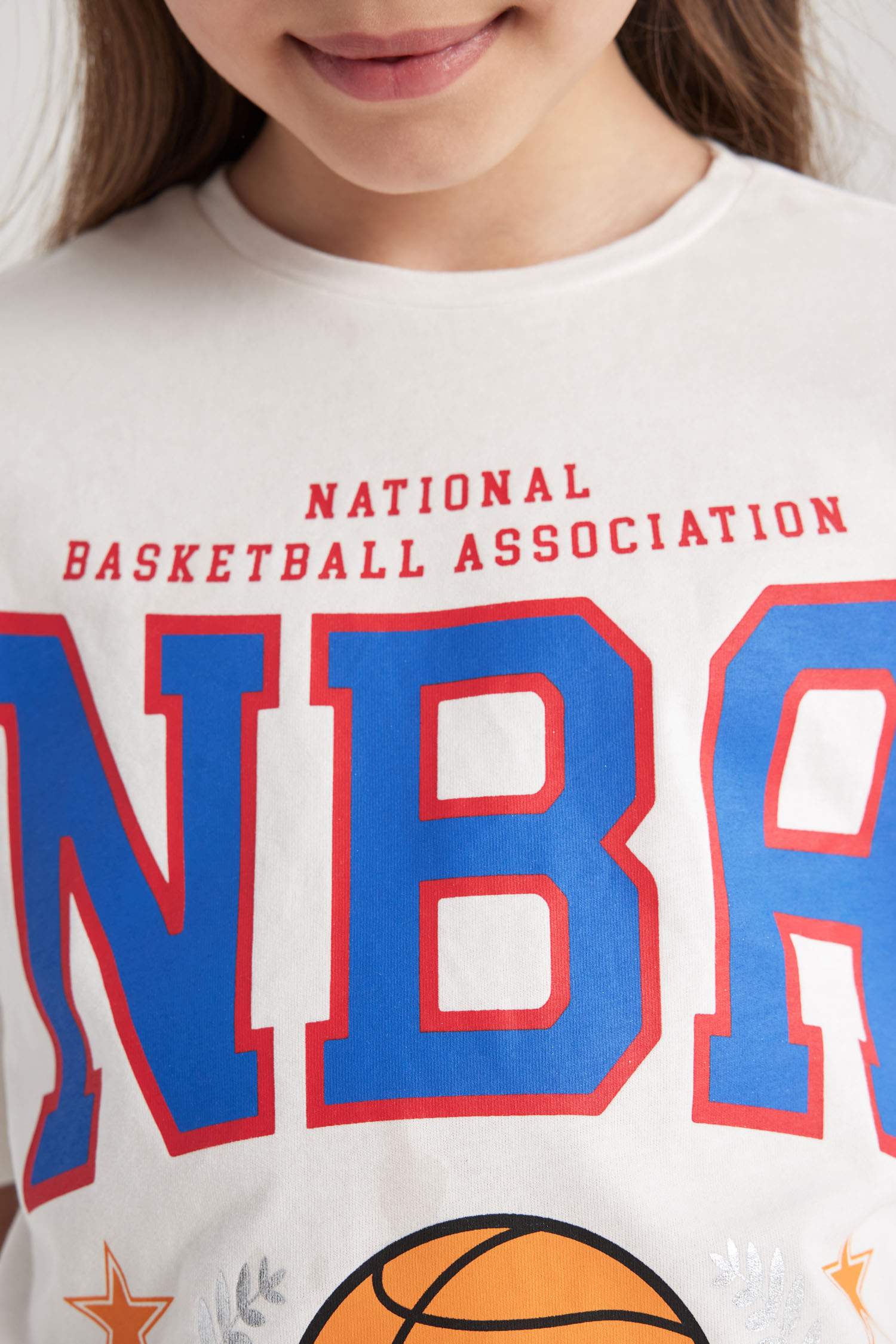 Girls NBA Oversize Fit Short Sleeve T-Shirt