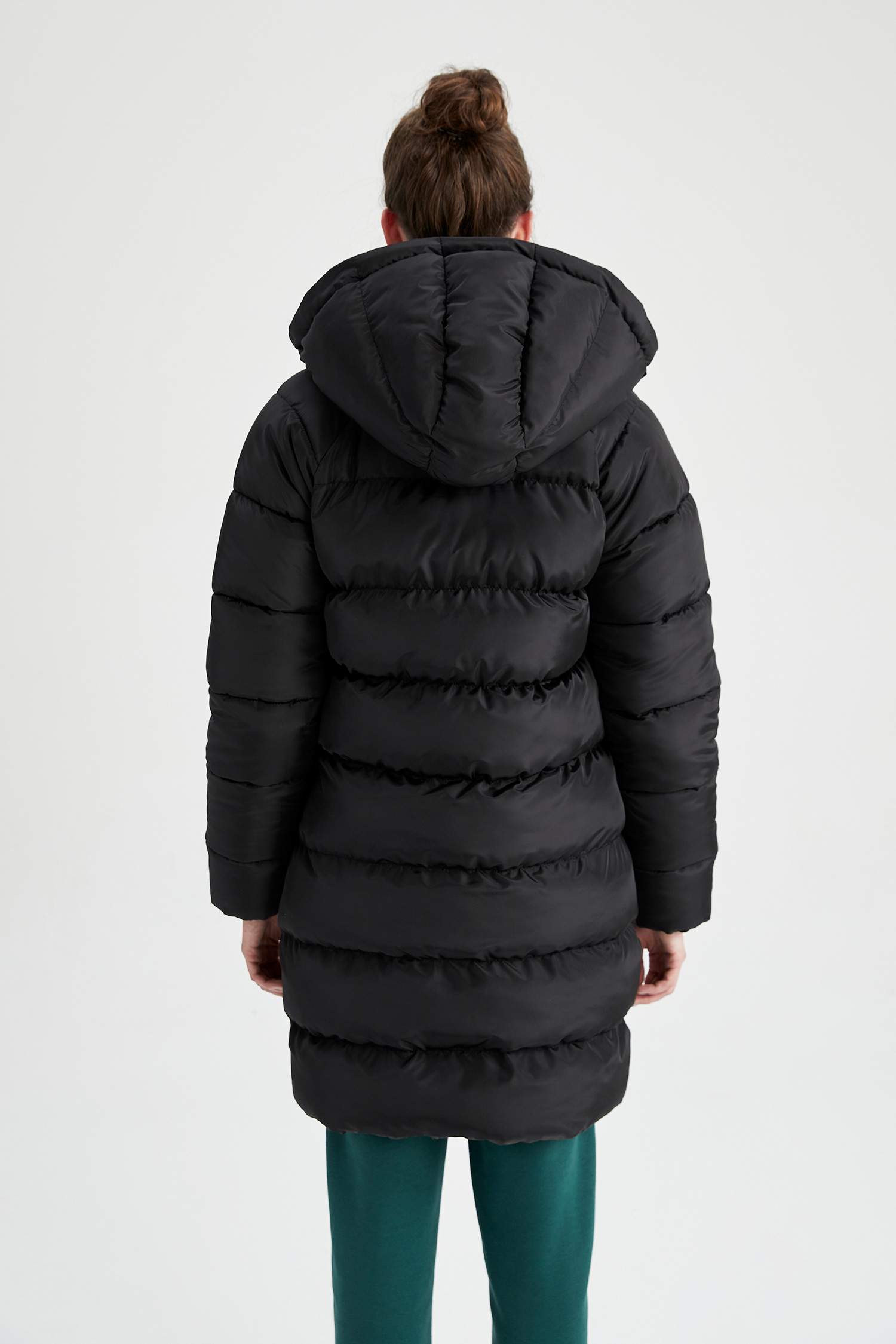 DeFactoFit Su İtici Rüzgar Geçirmez Çıkarılabilir Kapüşonlu Mont Yaka Mont