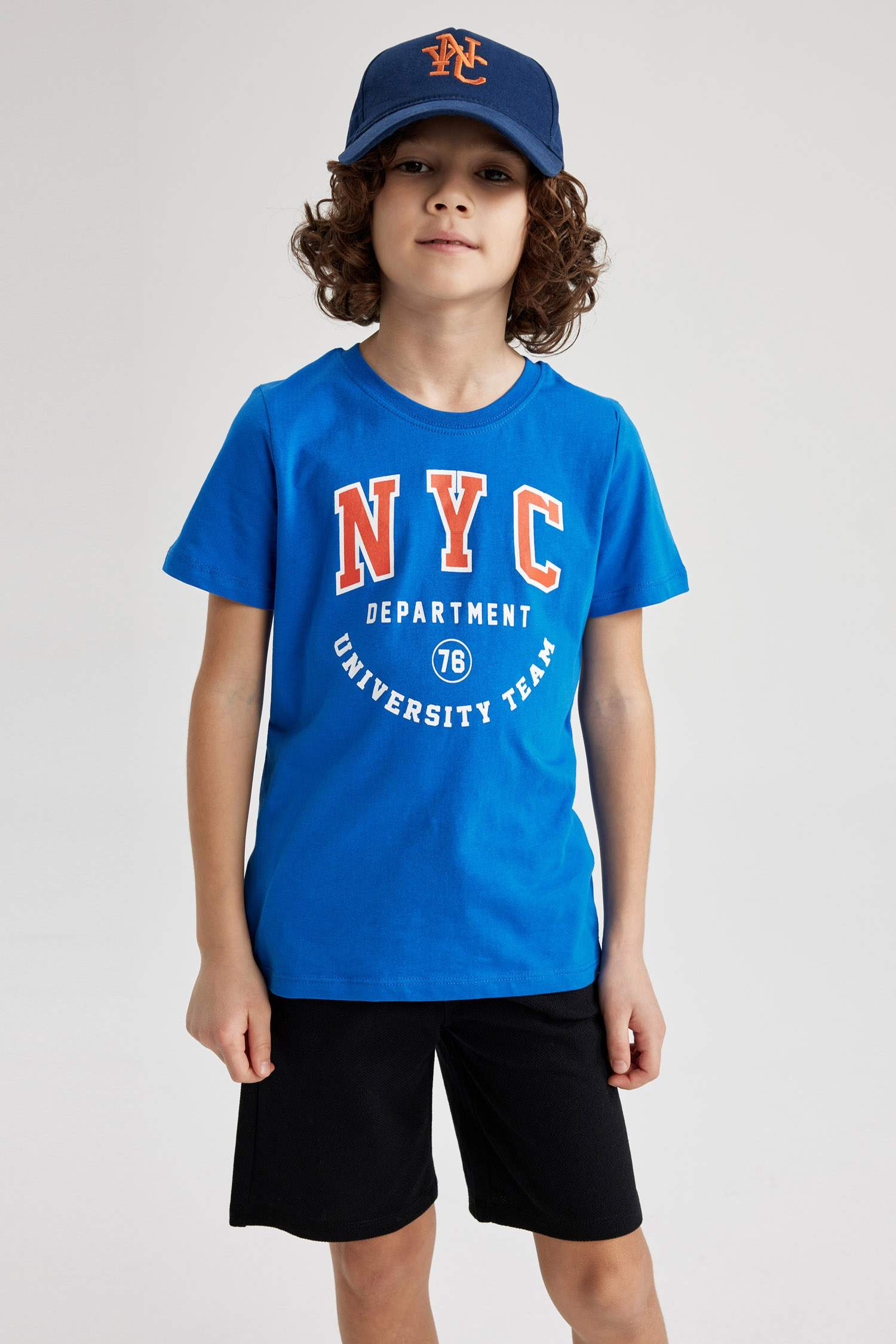 سيت ولادي شورت تيشيرت - قطعتين