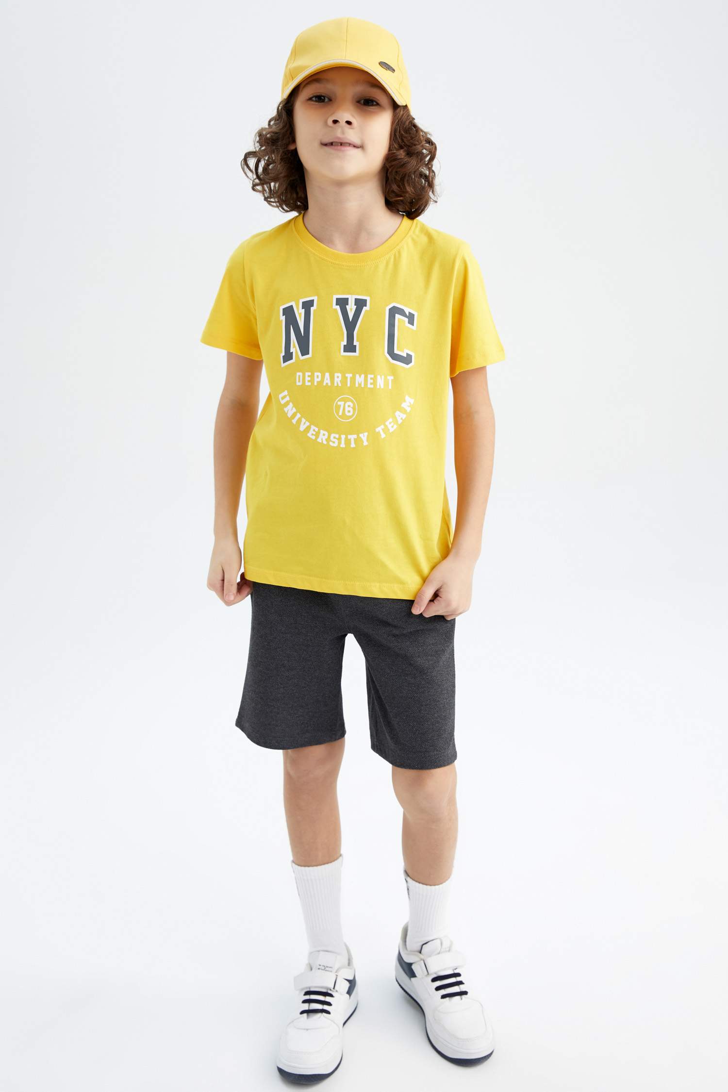 طقم ولادي - قطعتين