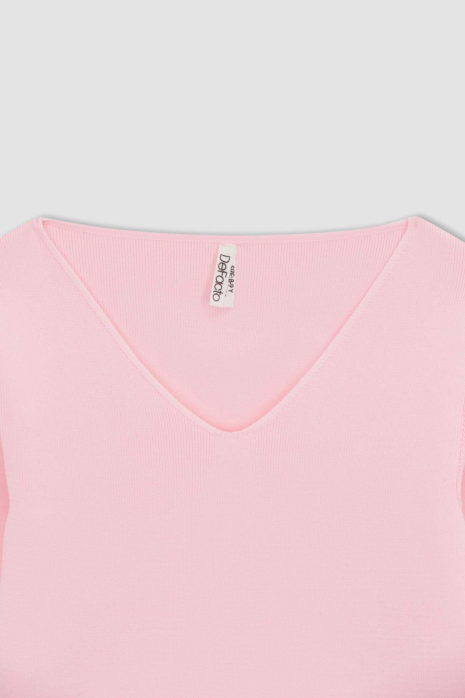 Свитер с V-образным вырезом для девочек