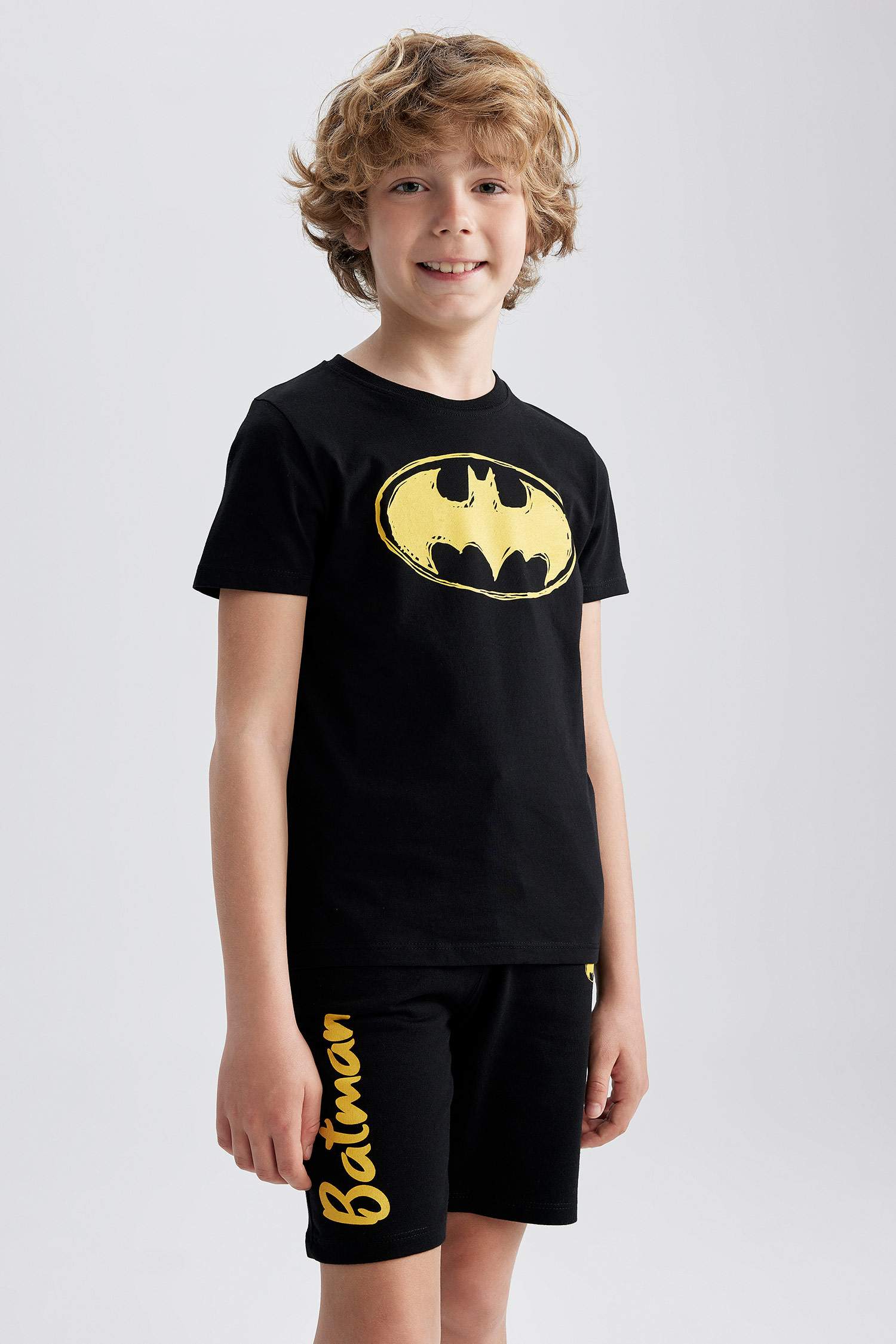 طقم ولادي من باتمان - قطعتين