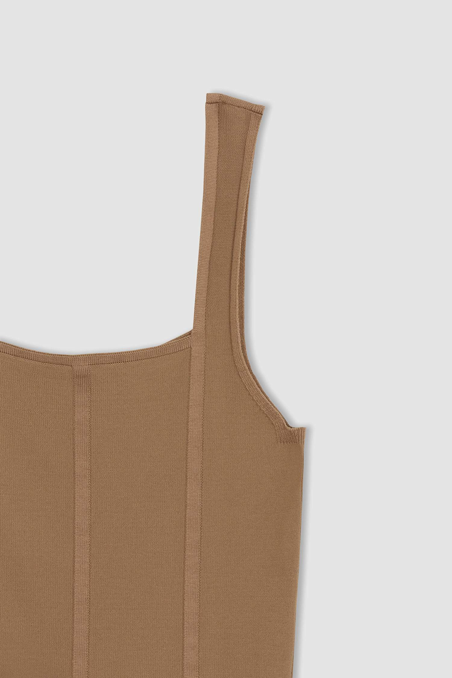 Sorbe X Defacto Kare Yaka Korse Görünümlü Atlet