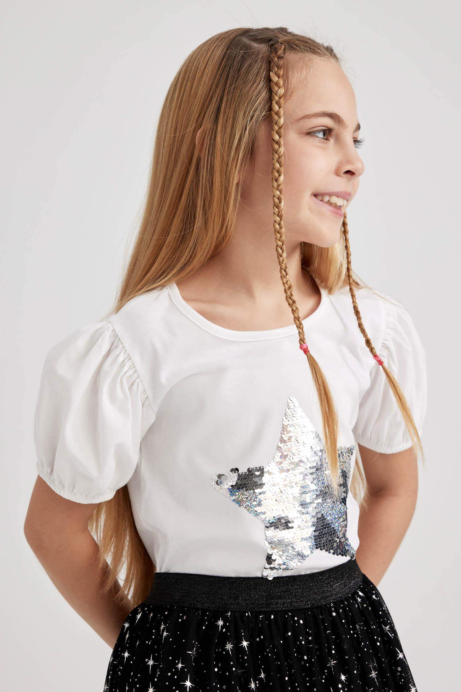 Қыздарға қысқа жеңді Қысқа жеңді футболка