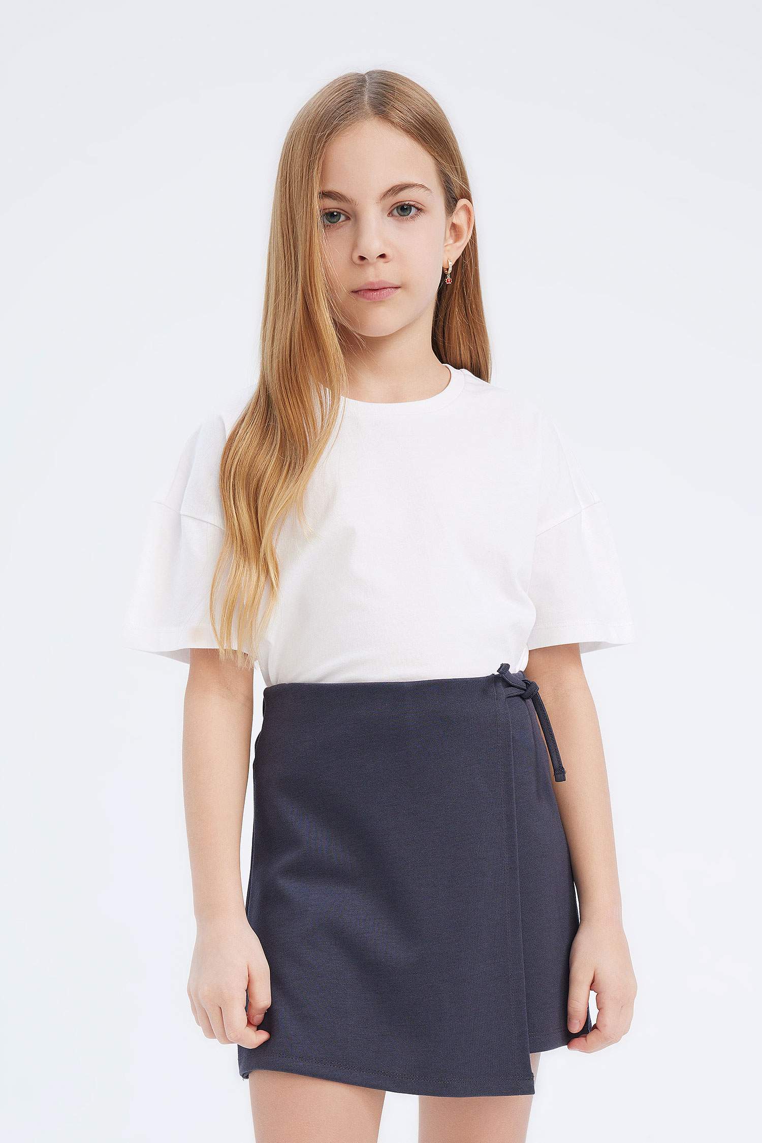 T-shirt basique à col rond et coupe décontractée pour fille