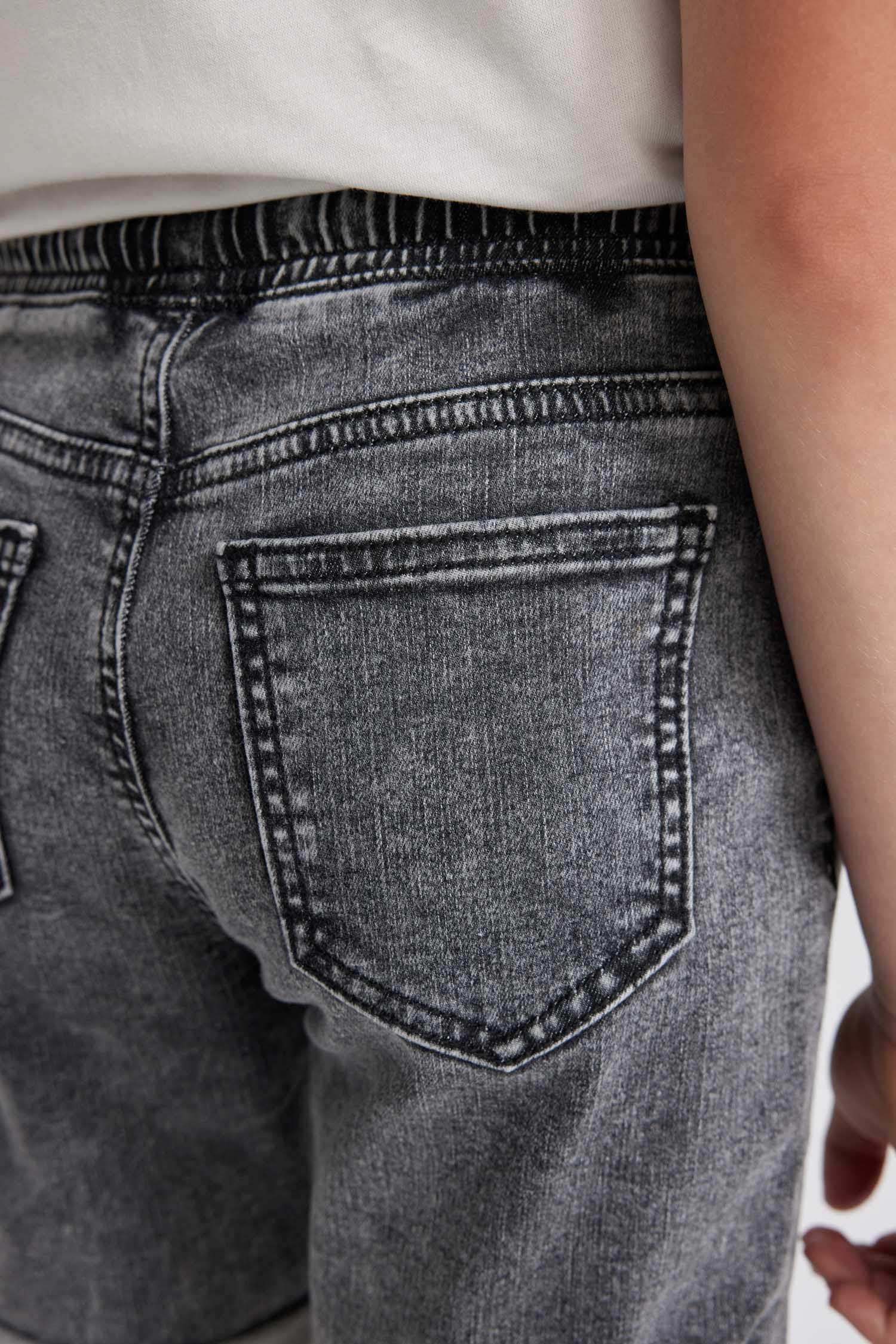 Джинсовые шорты для мальчиков