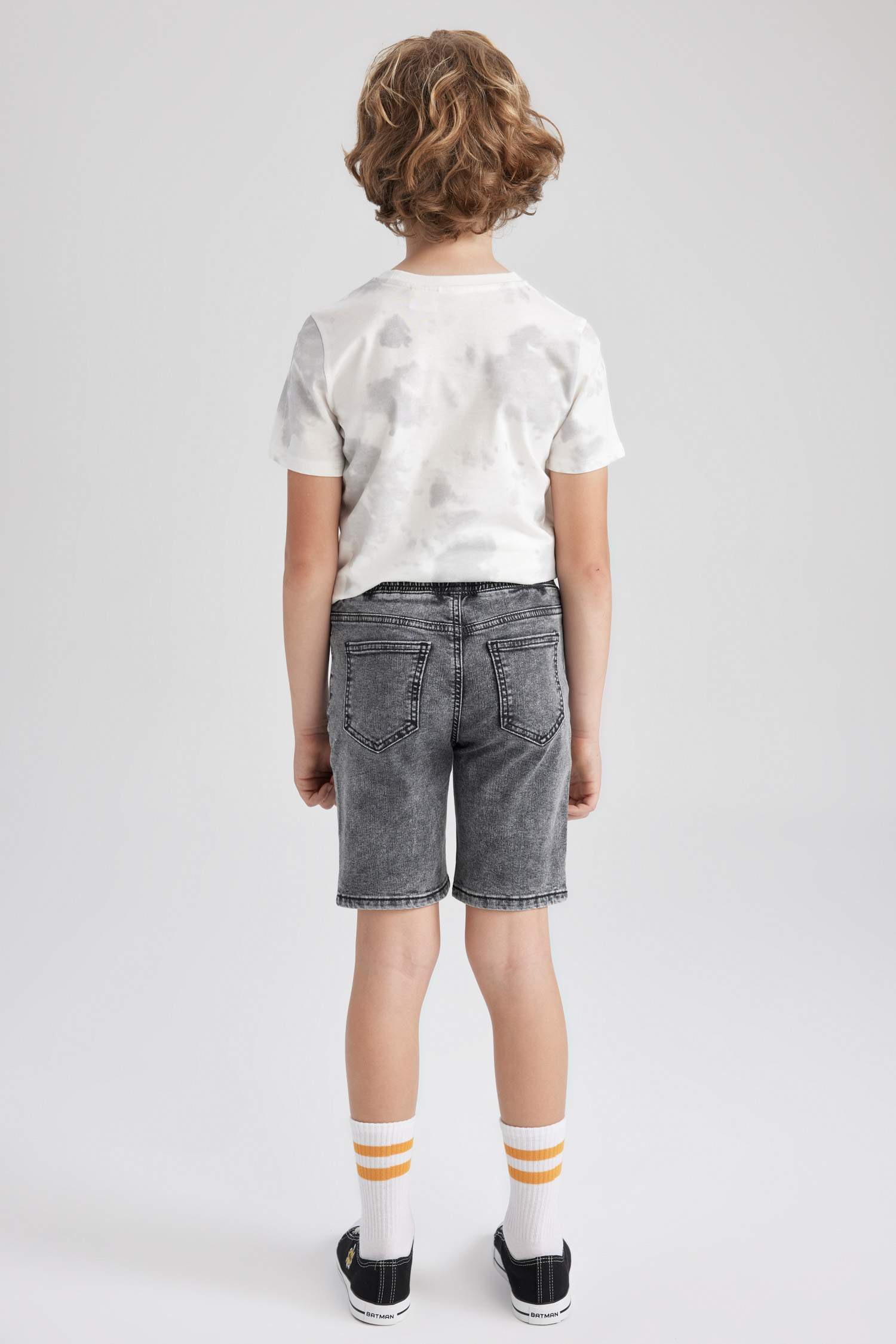 Джинсовые шорты для мальчиков