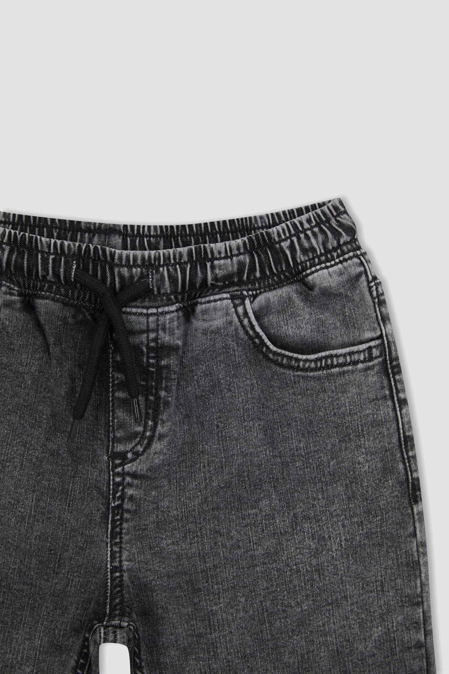 Джинсовые шорты для мальчиков