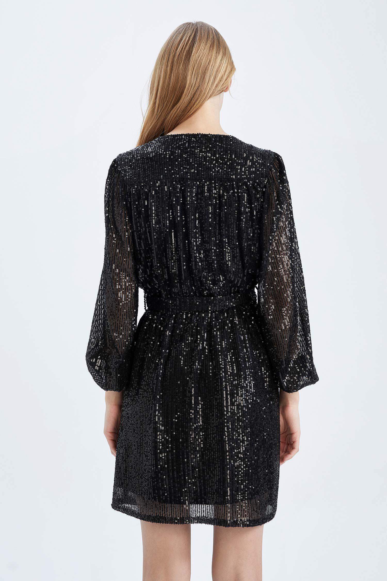 فستان كم طويل قصير