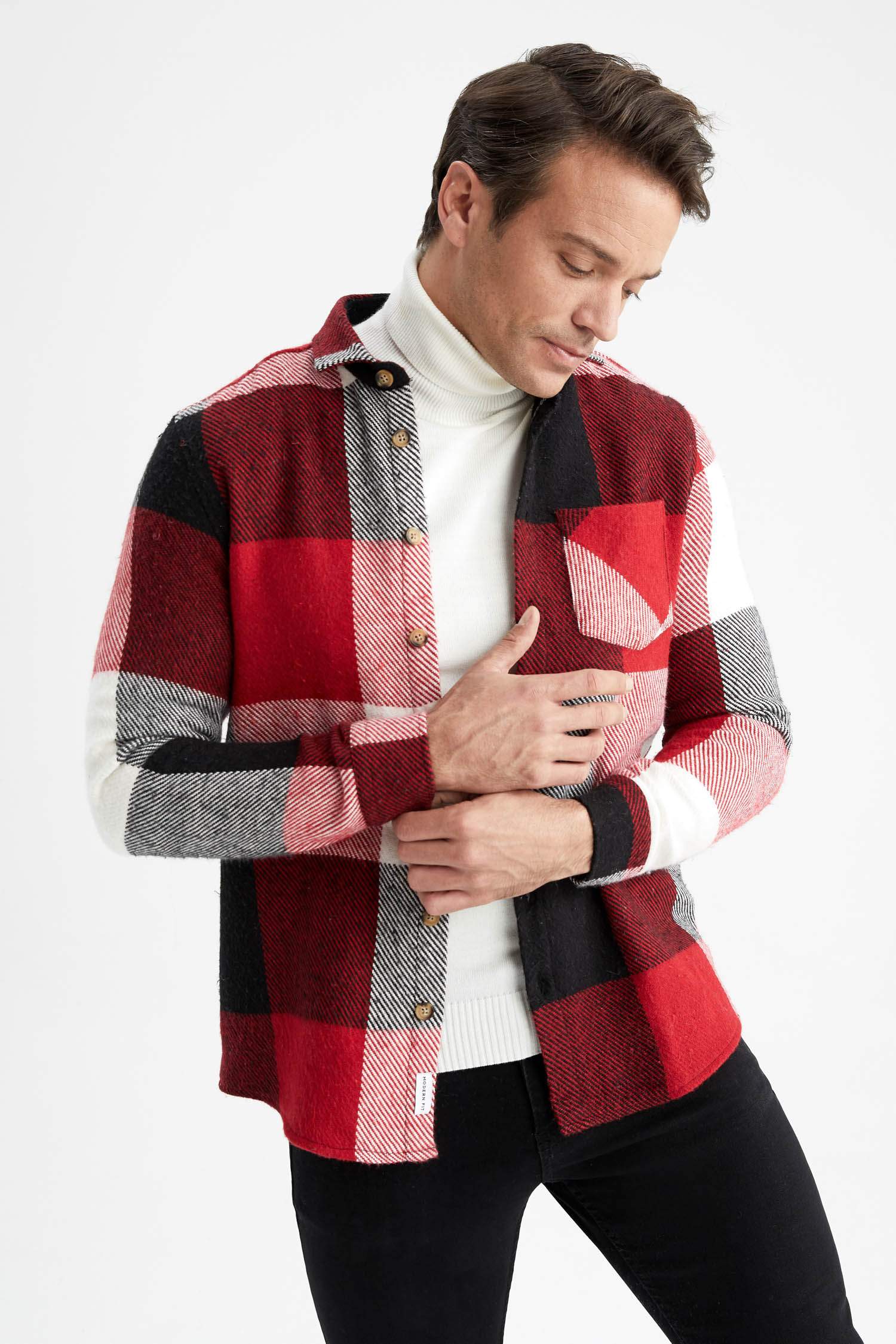 قميص ردن طويل قصة عادية