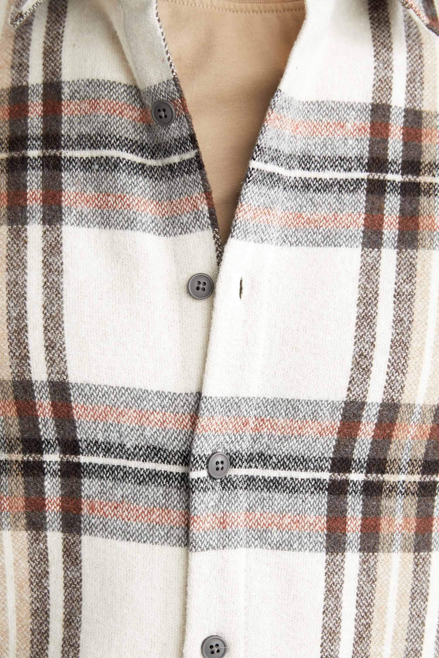 قميص بولو قصة عادية كم طويل