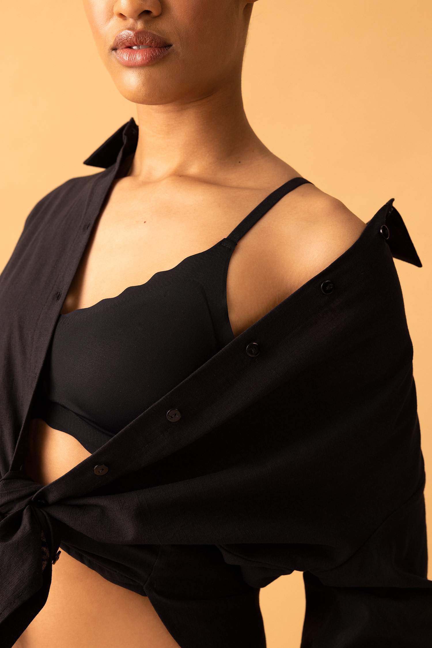 حمالة الصدر مبطن ببطانة قابلة للازالة