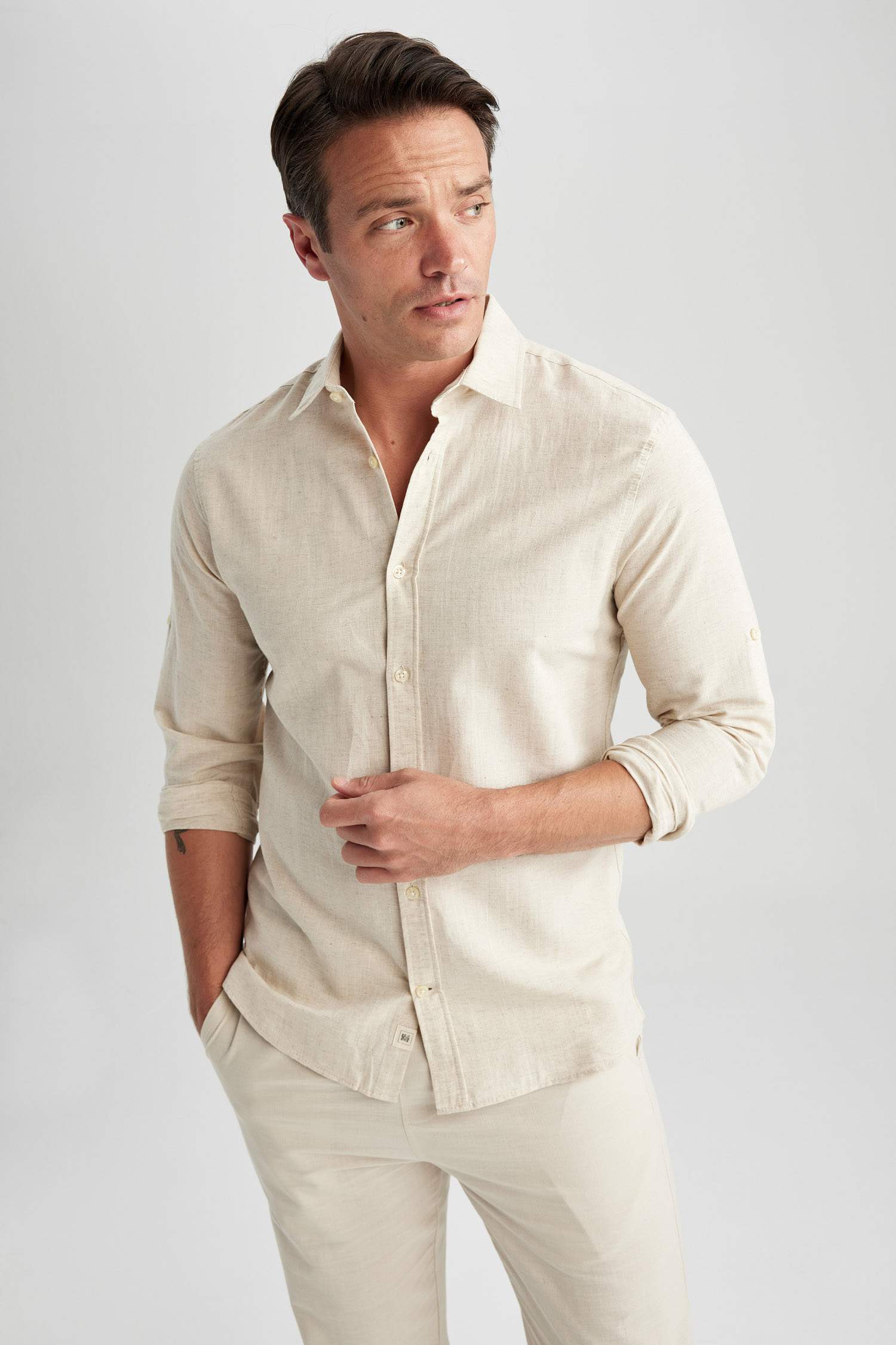 Beige Man Modern Fit Polo Neck Linen Blended Long Sleeve Shirt