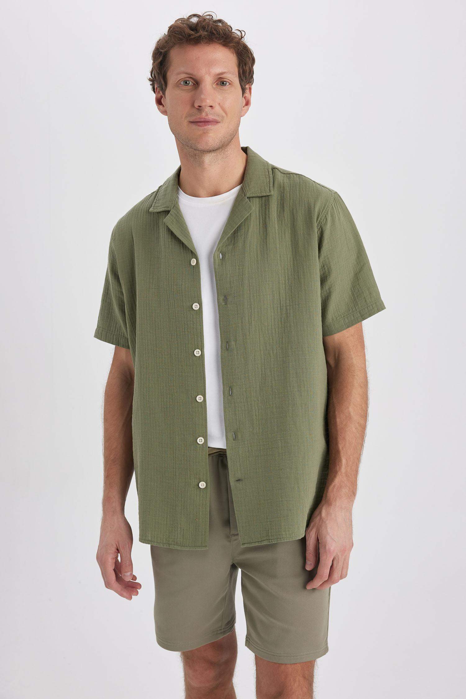 Regular Fit High Collar Short Sleeve Shirt