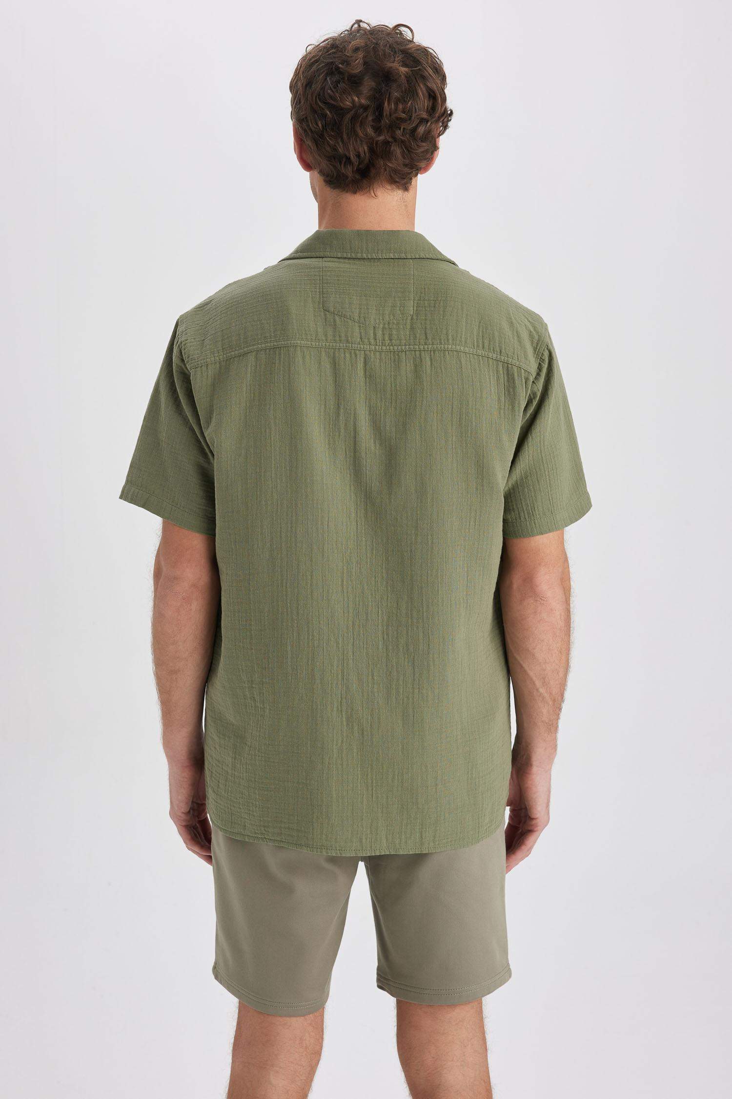 Regular Fit High Collar Short Sleeve Shirt