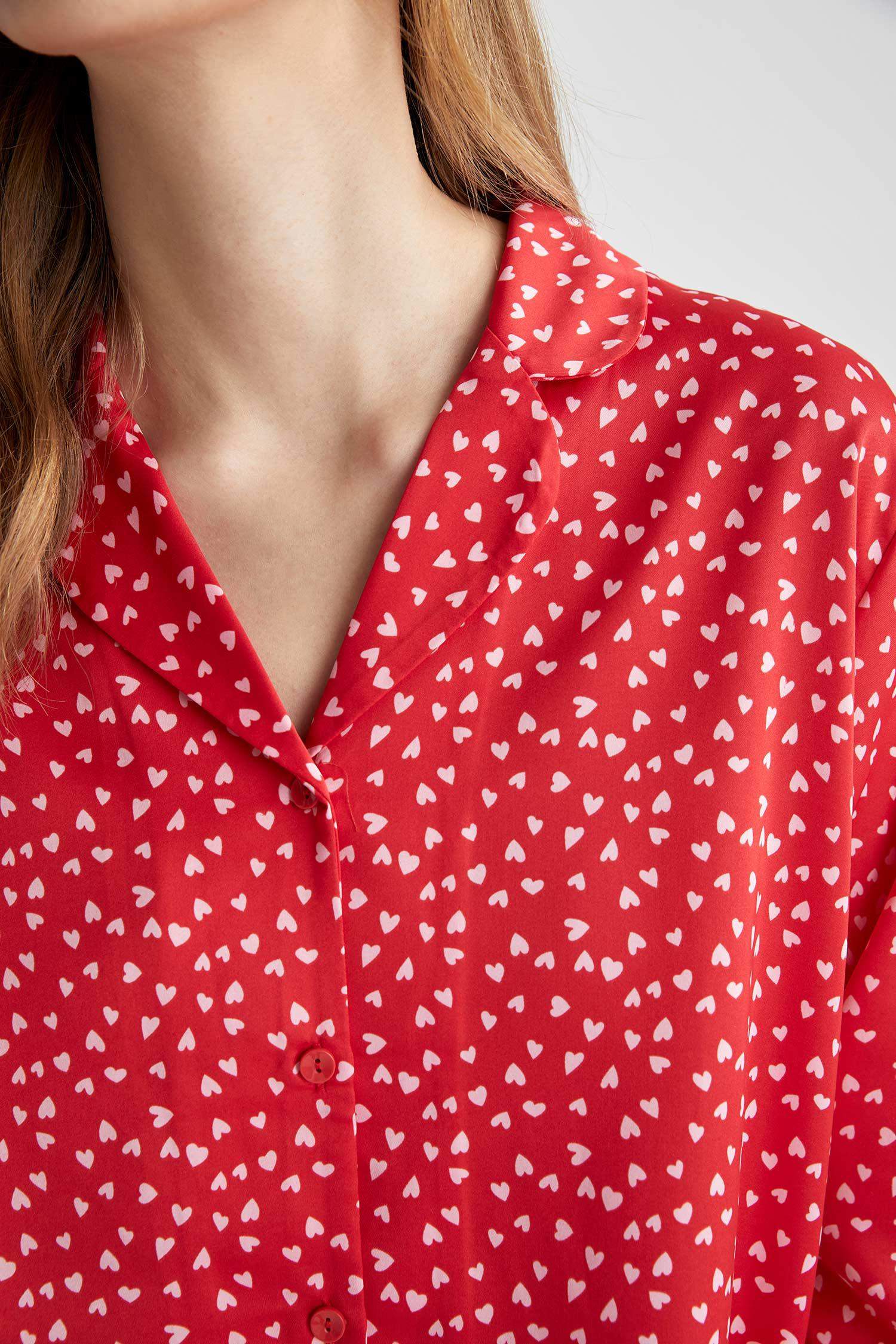 Fall In Love Valentine Regular Fit Pajama Collar Heart Patterned Pajama Top