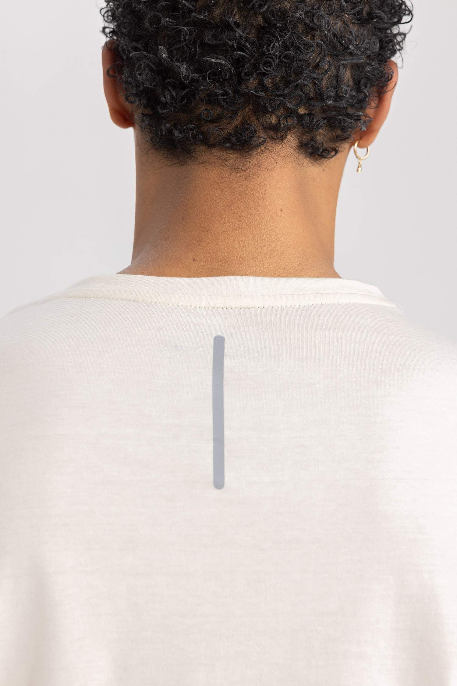 تيشيرت سليم فيت برقبة مستديرة