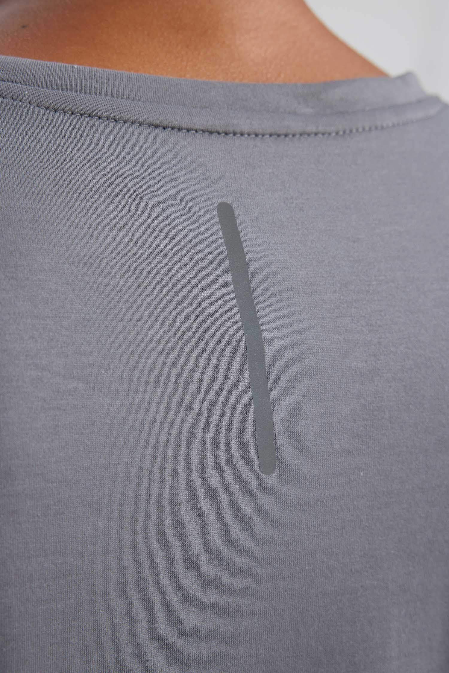 تيشيرت رياضي سليم فيت برقبة مستديرة من DeFactoFit