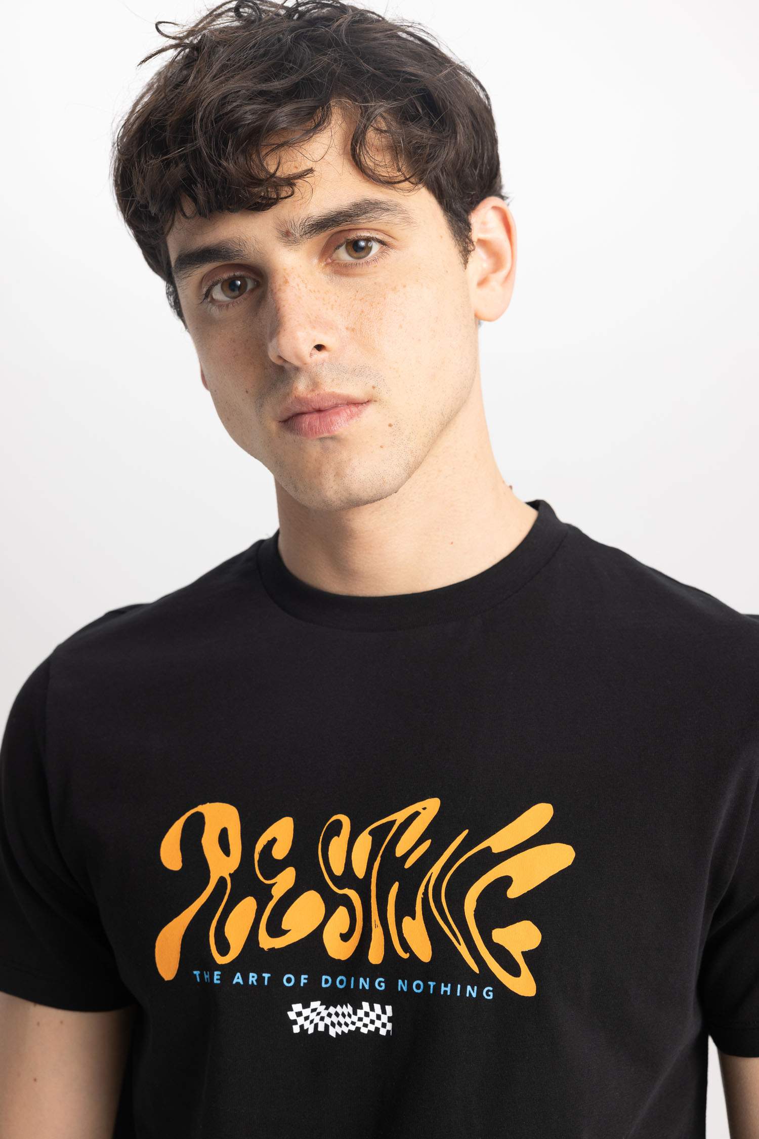 дөңгелек жаға орташа Қысқа жеңді футболка