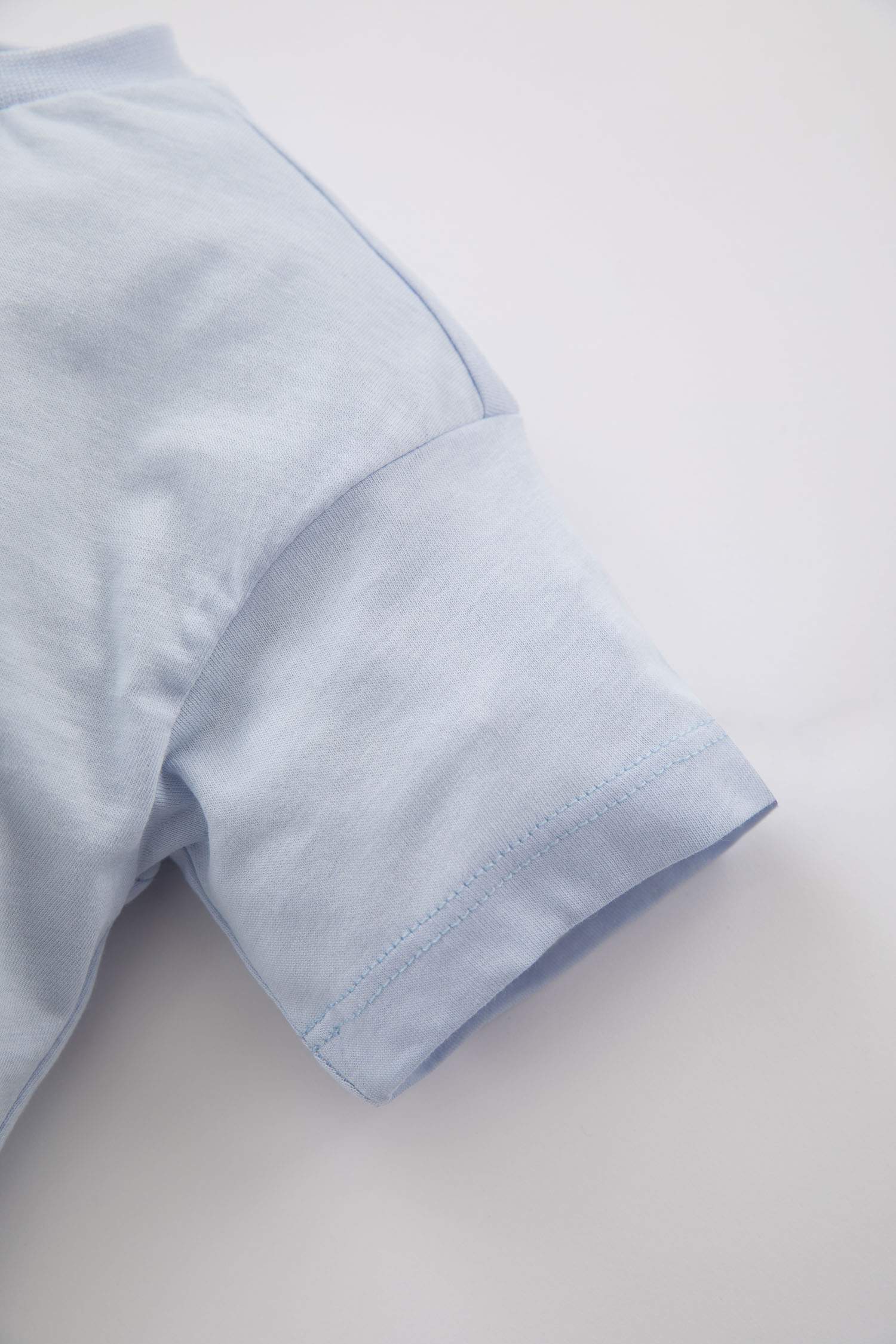 تيشيرت ولادي بطباعة الحيوانات قصة عادية