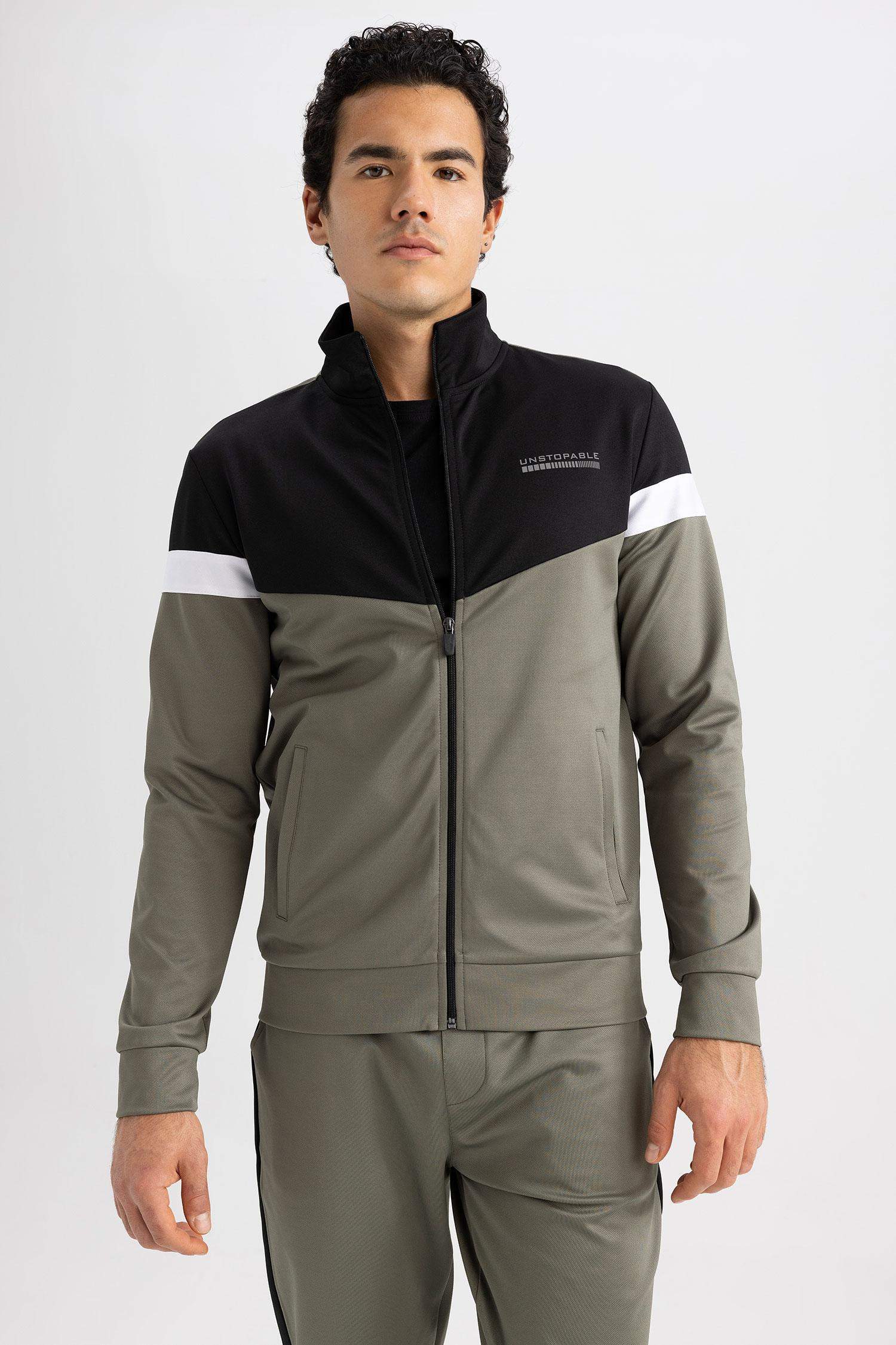 Sweat-shirt Slim zippé de DeFacto Fit