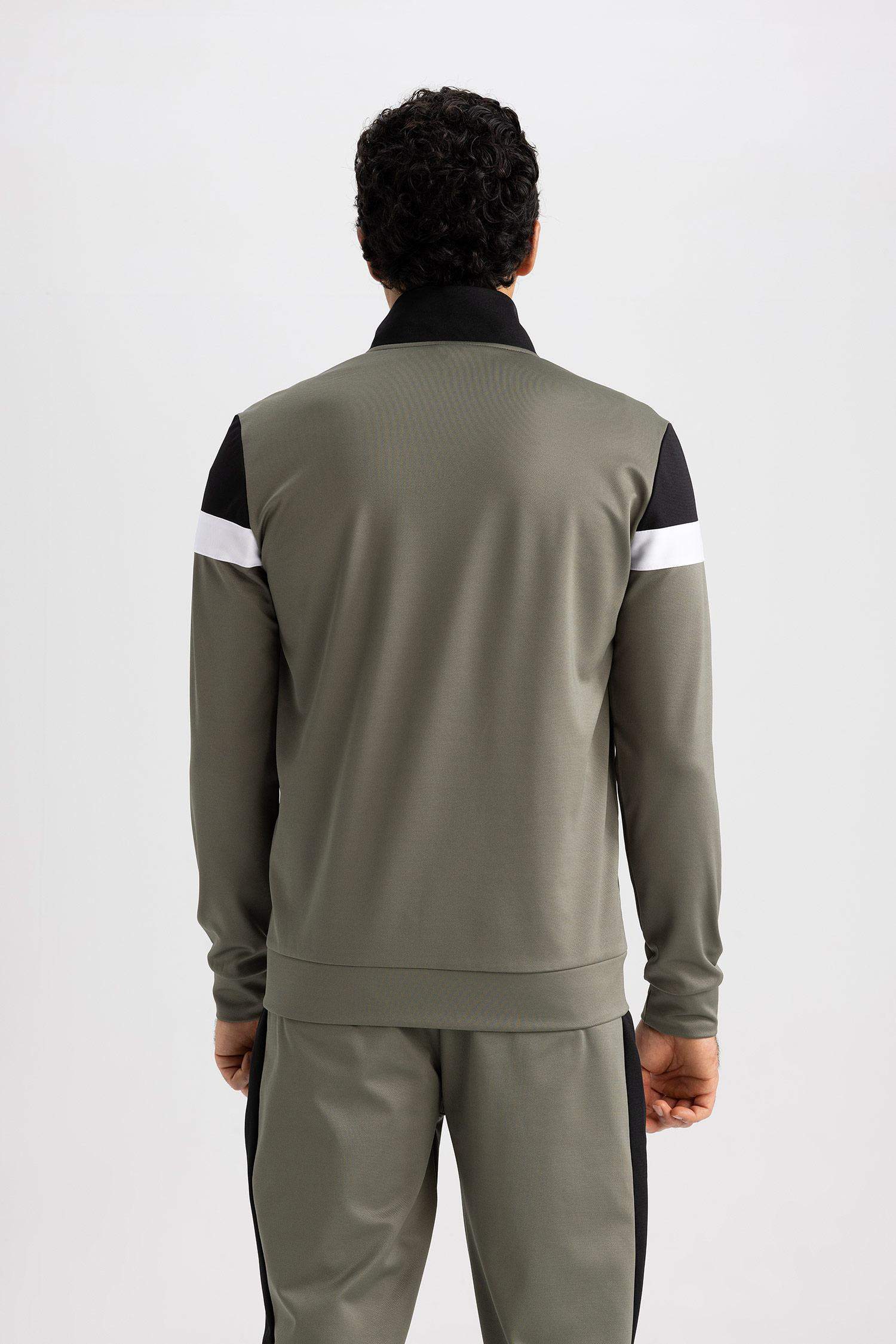 Sweat-shirt Slim zippé de DeFacto Fit