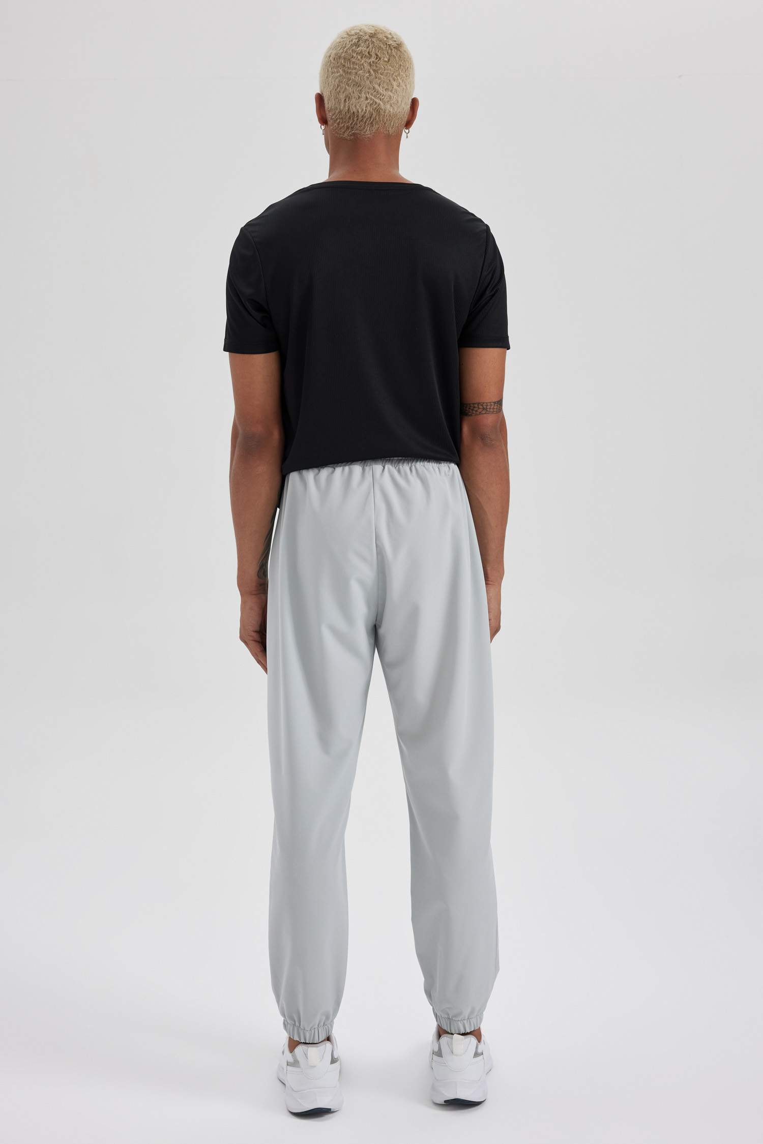 DeFactoFit Slim Fit Double Pocket Woven Sweatpants