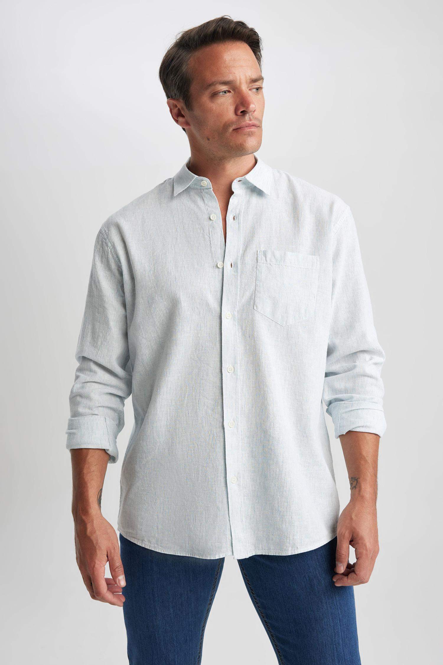 Рубашка стандартного кроя с длинным рукавом