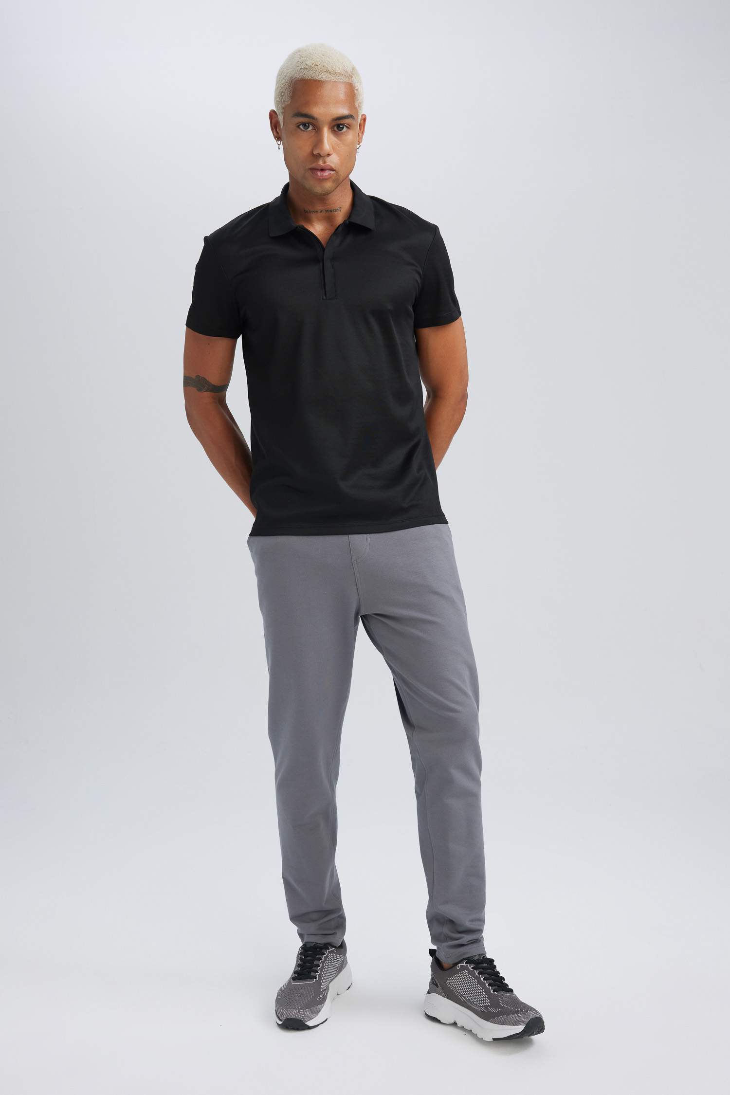 Black MAN Slim Fit Polo Collar T-Shirt 2808199 | DeFacto