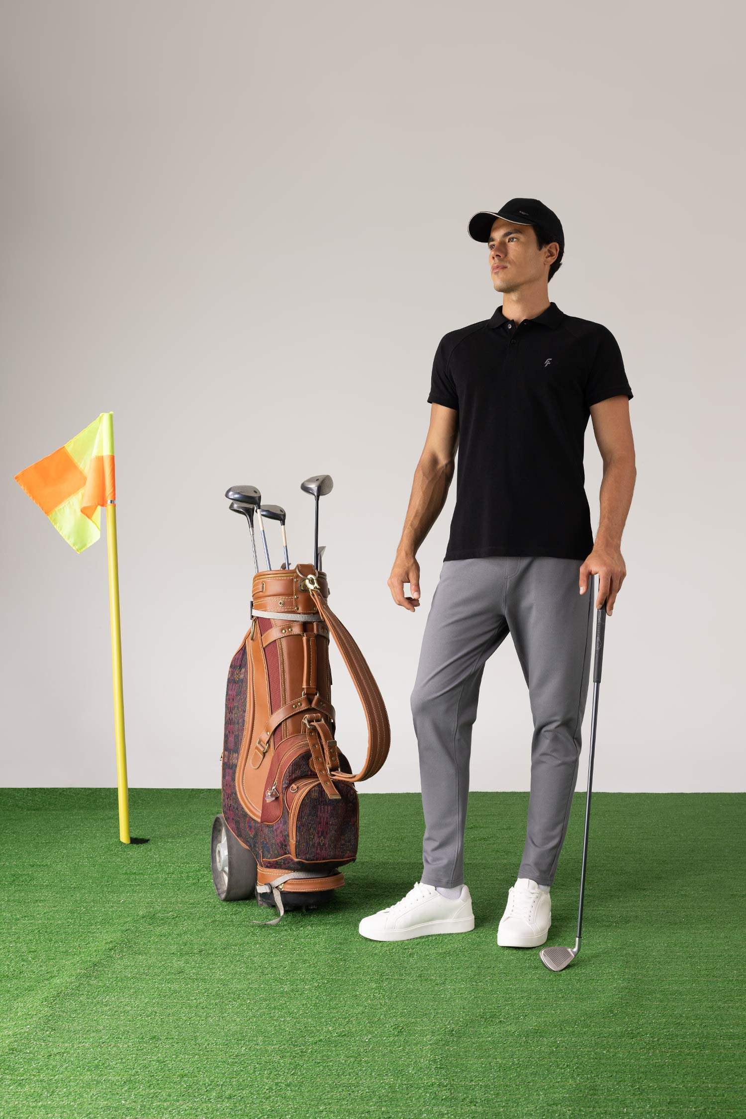 بنطلون بجامة رياضي سليم فيت من DeFactoFit