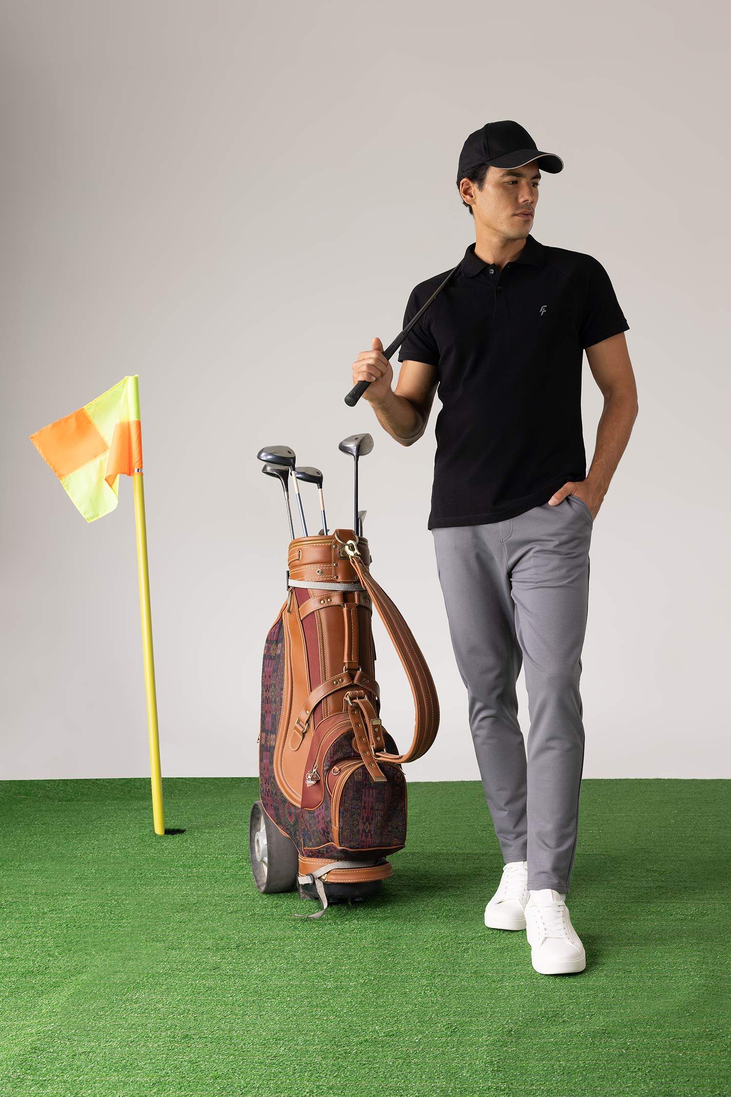 بنطلون بجامة رياضي سليم فيت من DeFactoFit