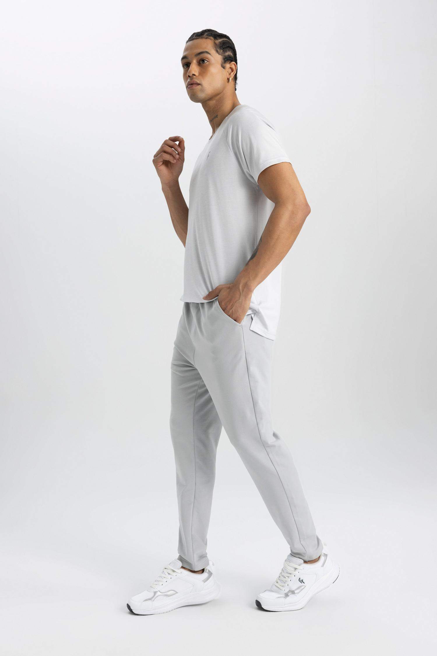 Джоггеры приталенного кроя, DeFactoFit