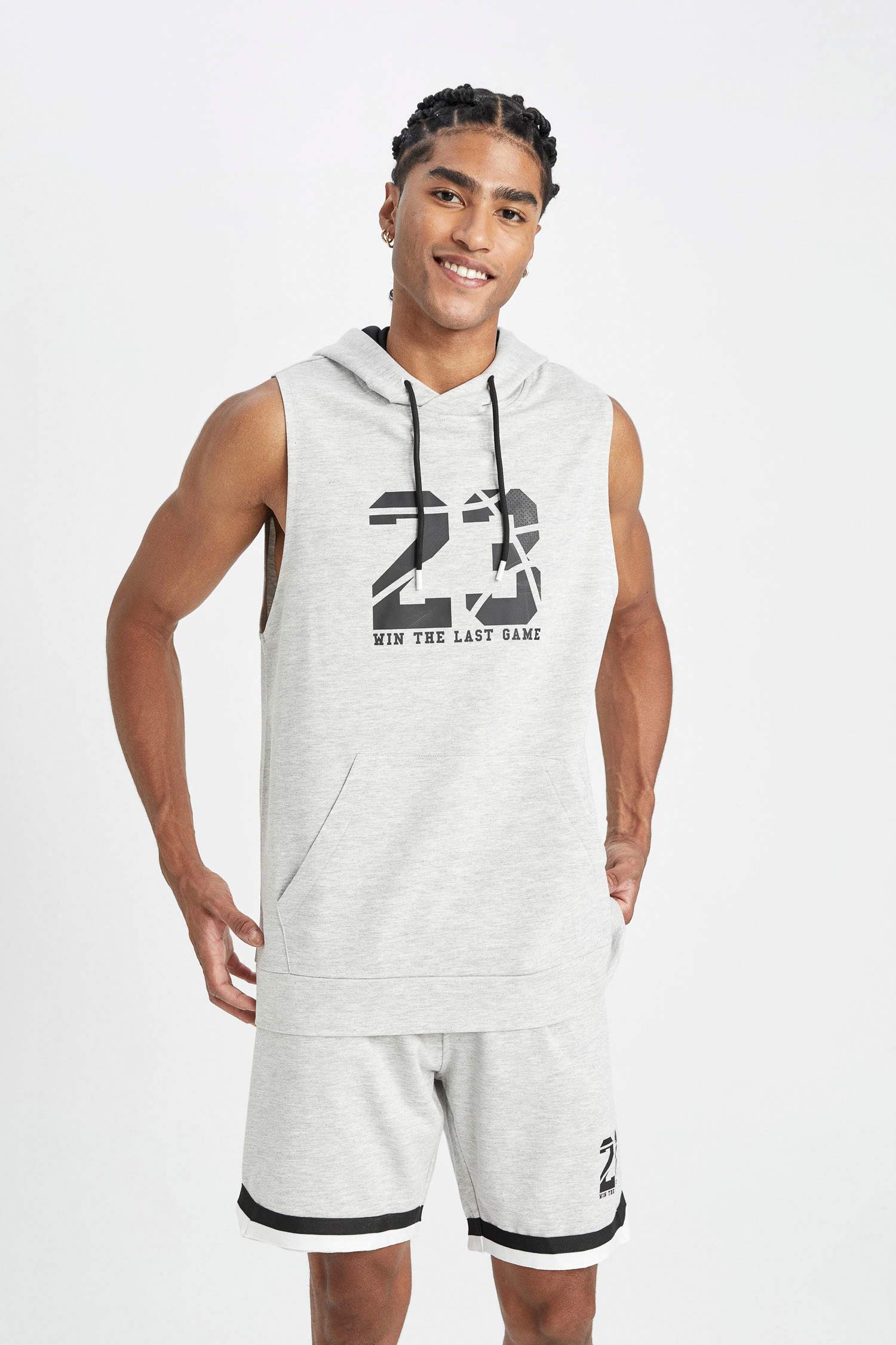 Standard Fit Thin Sweatshirt Fabric Hooded Sleeveless Tank Top