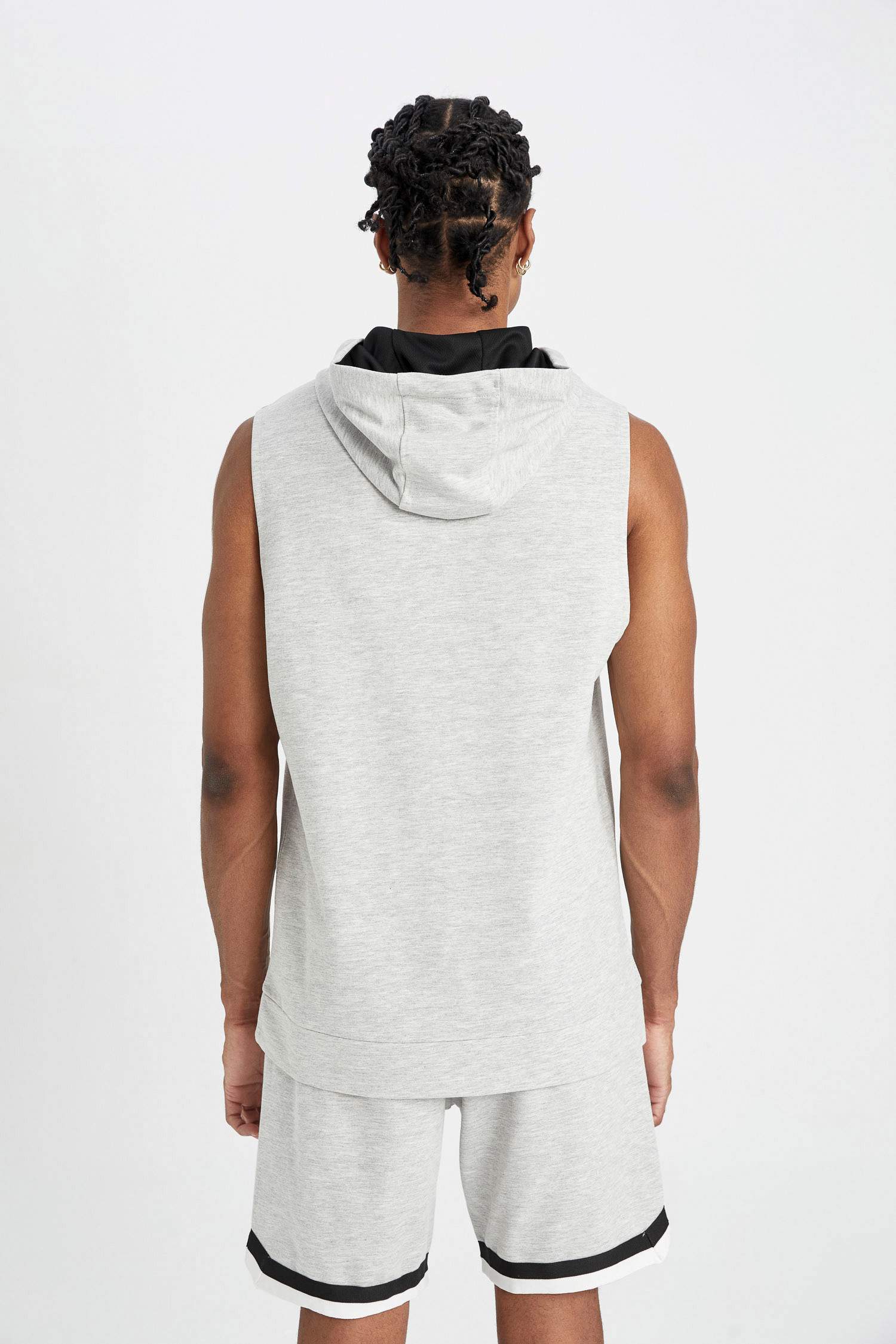 Standard Fit Thin Sweatshirt Fabric Hooded Sleeveless Tank Top