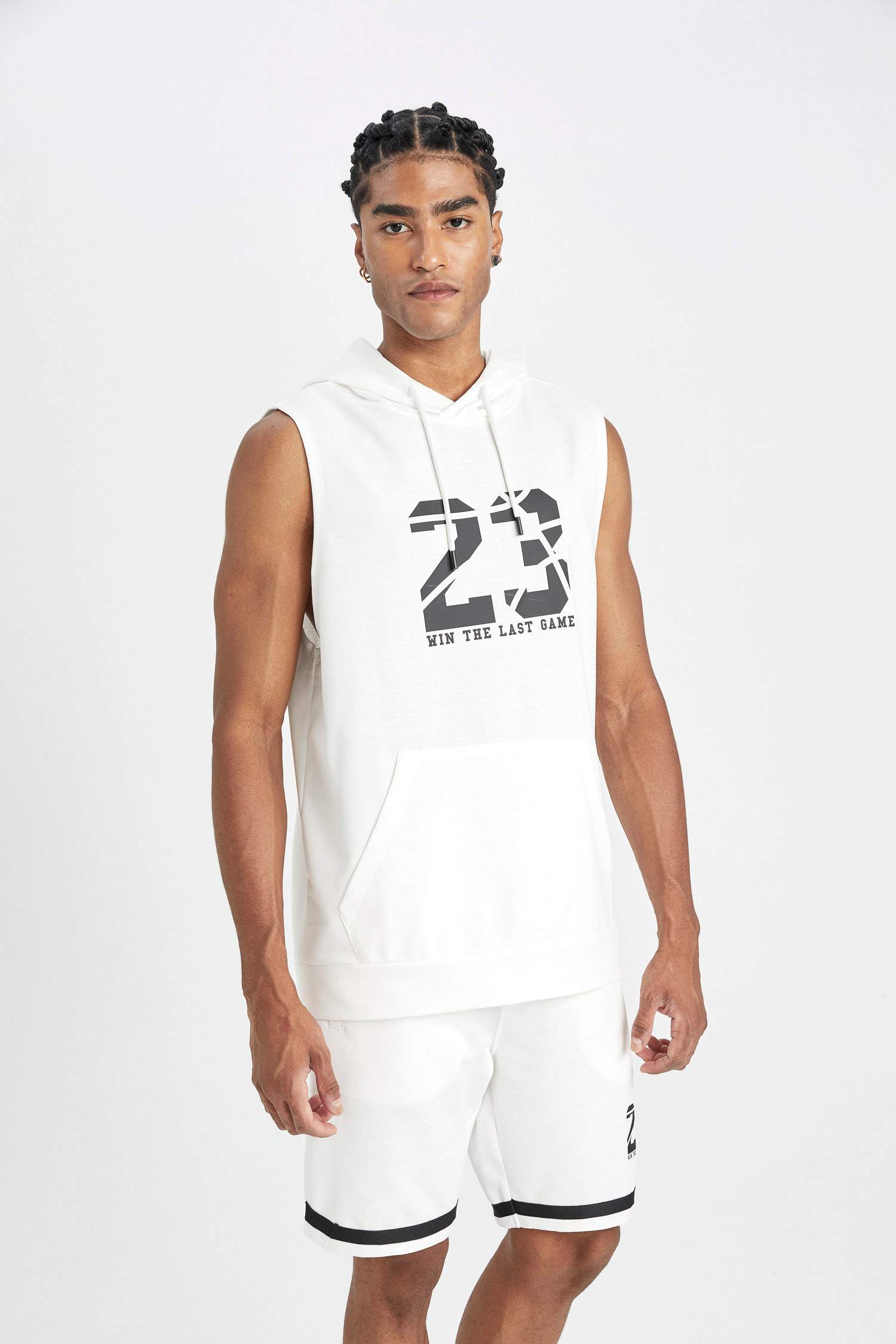 DeFactoFit Standard Fit Number Patterned Hooded Tank Top