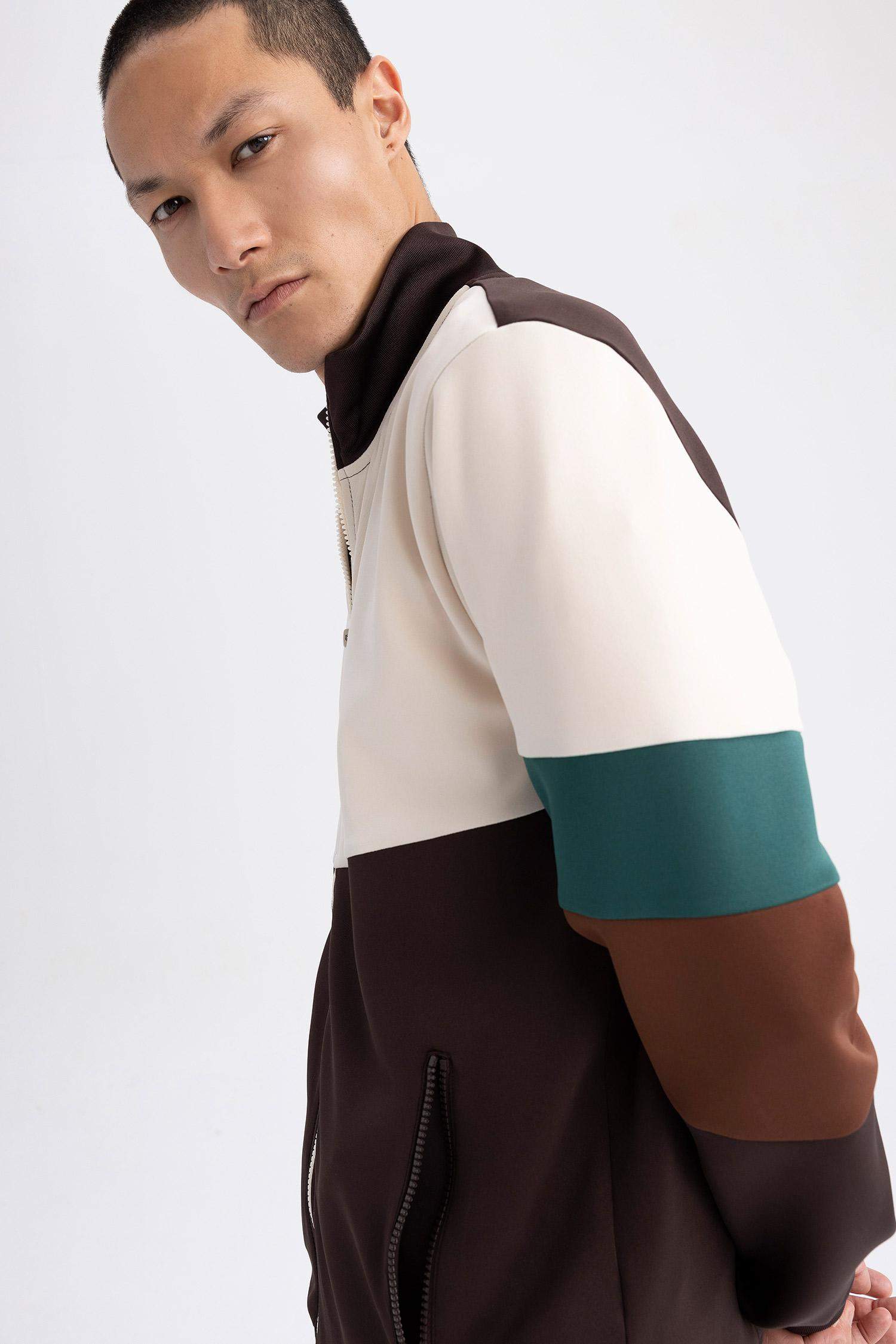 Кардиган стандартного кроя с воротником-стойкой