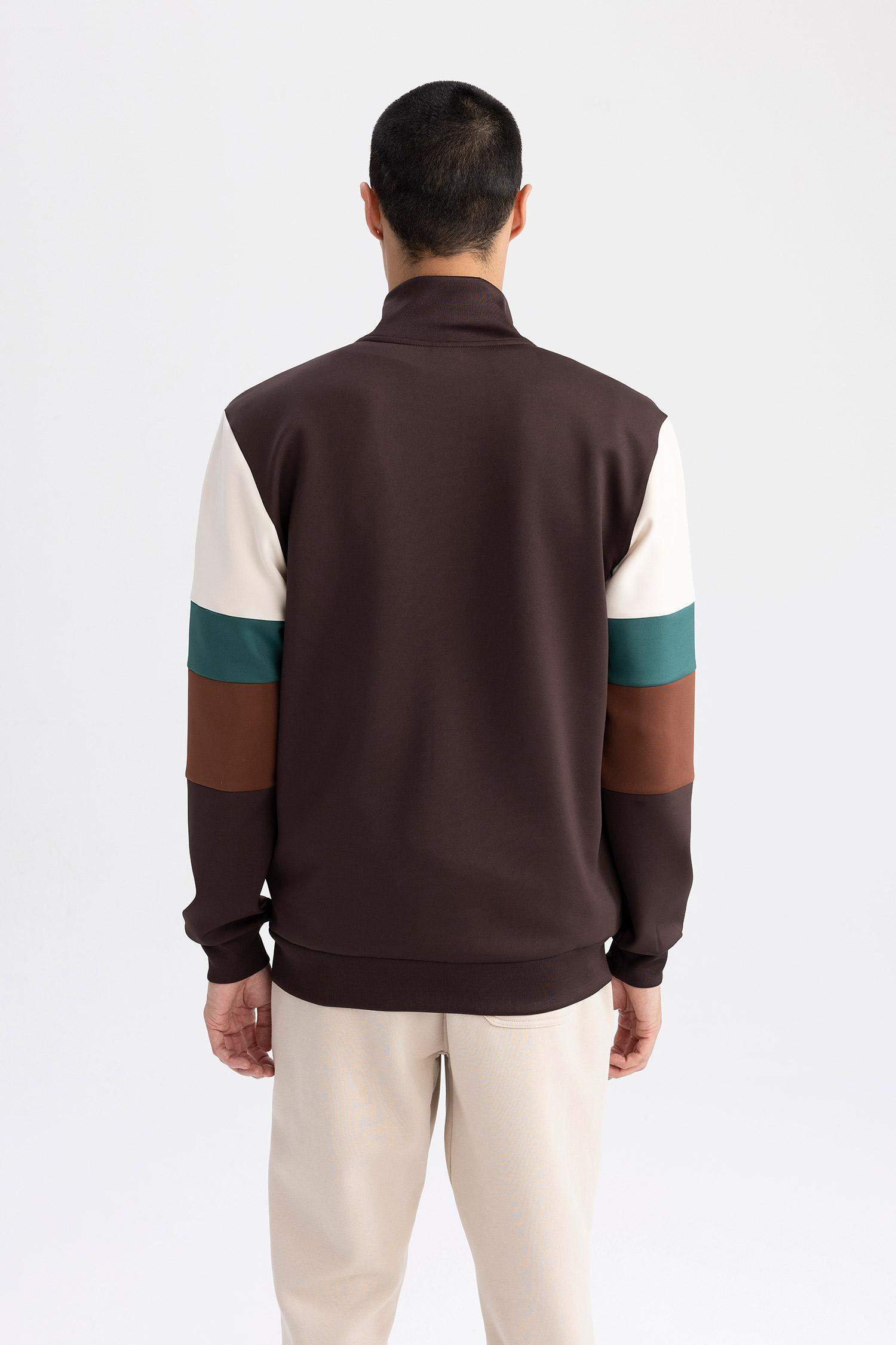 Кардиган стандартного кроя с воротником-стойкой