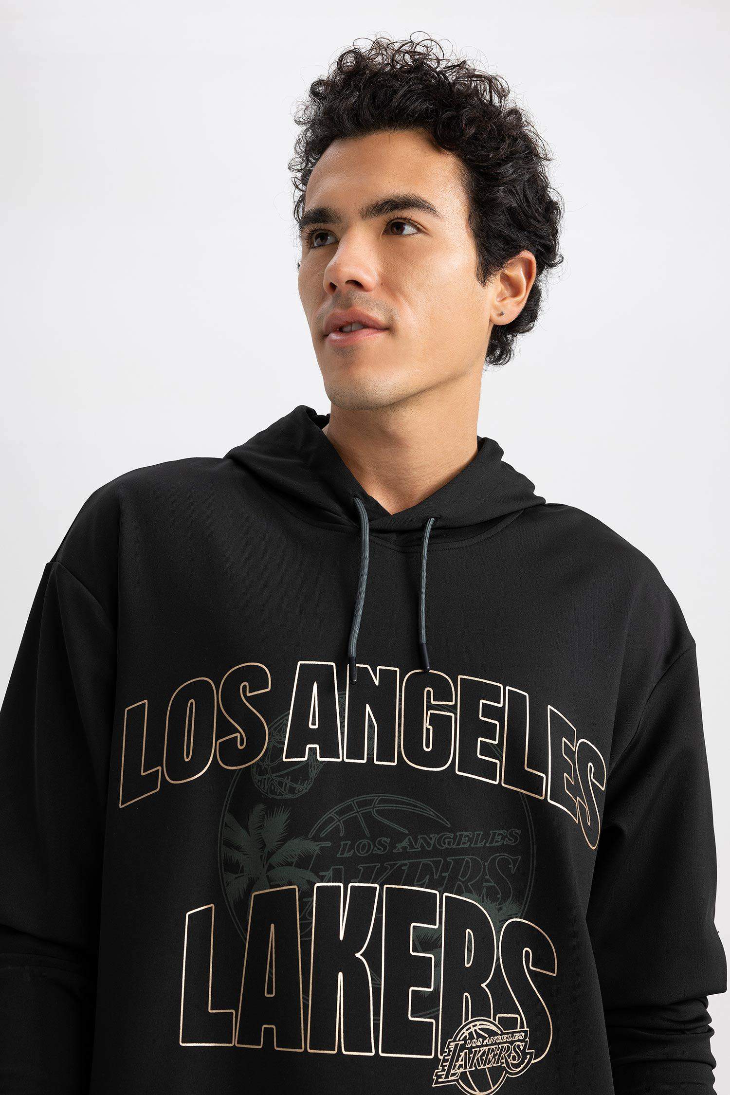 Black Man Defacto Fit NBA Los Angeles Lakers Boxy Fit Hoodie Sportswear ...