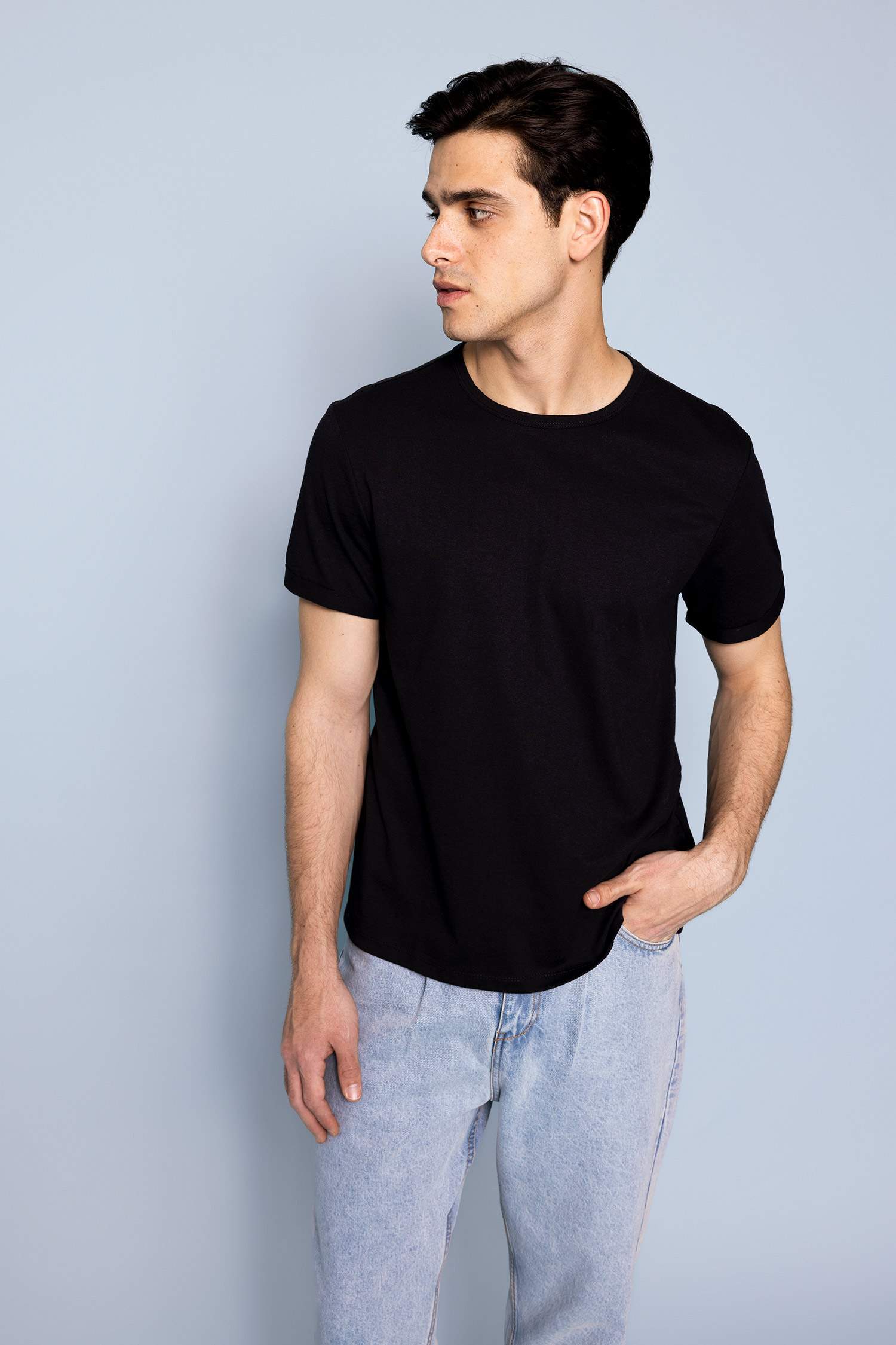 Regular Fit Crew Neck Basic Short Sleeve T-Shirt