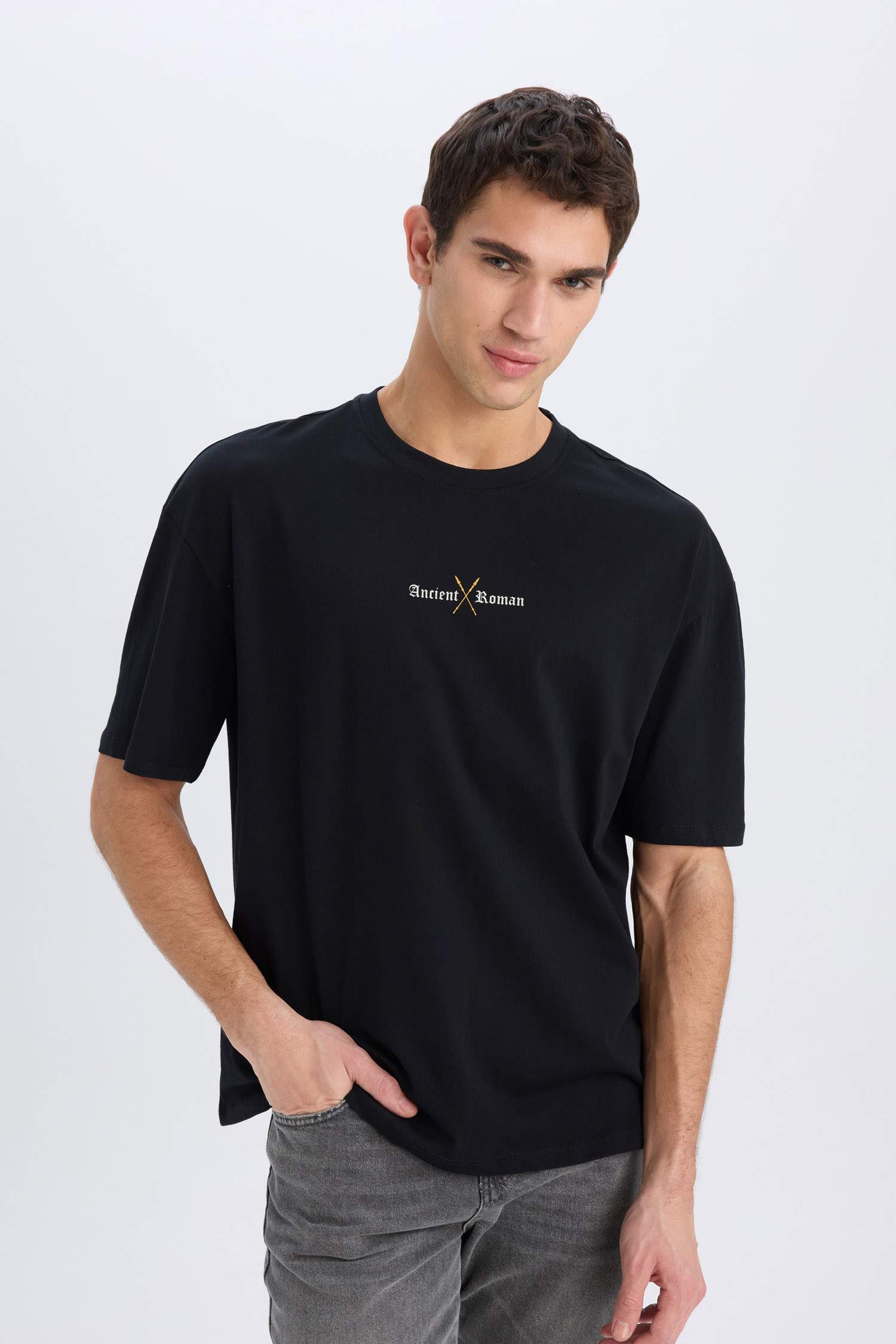 Oversize Fit Crew Neck Back Printed T-Shirt