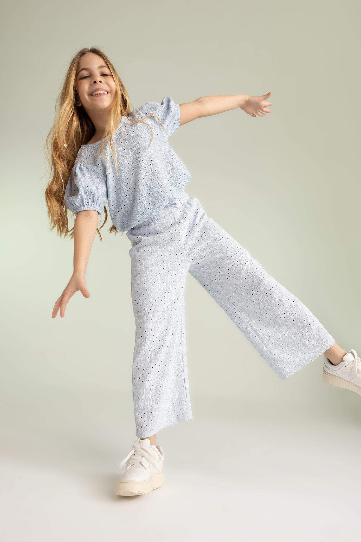 تي شيرت نص كم بناتي قصة عادية