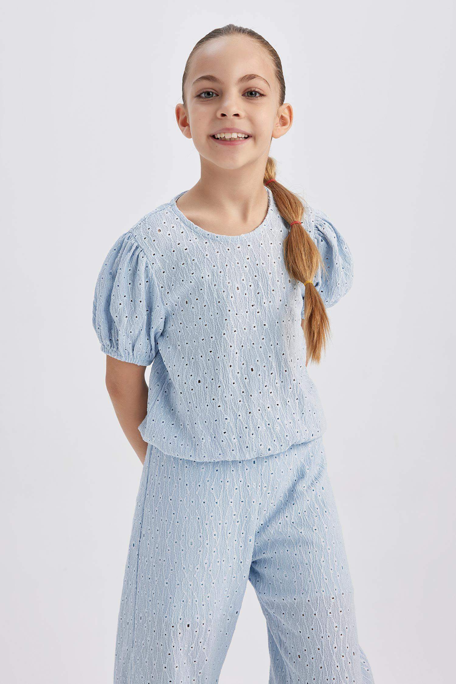 تي شيرت نص كم بناتي قصة عادية