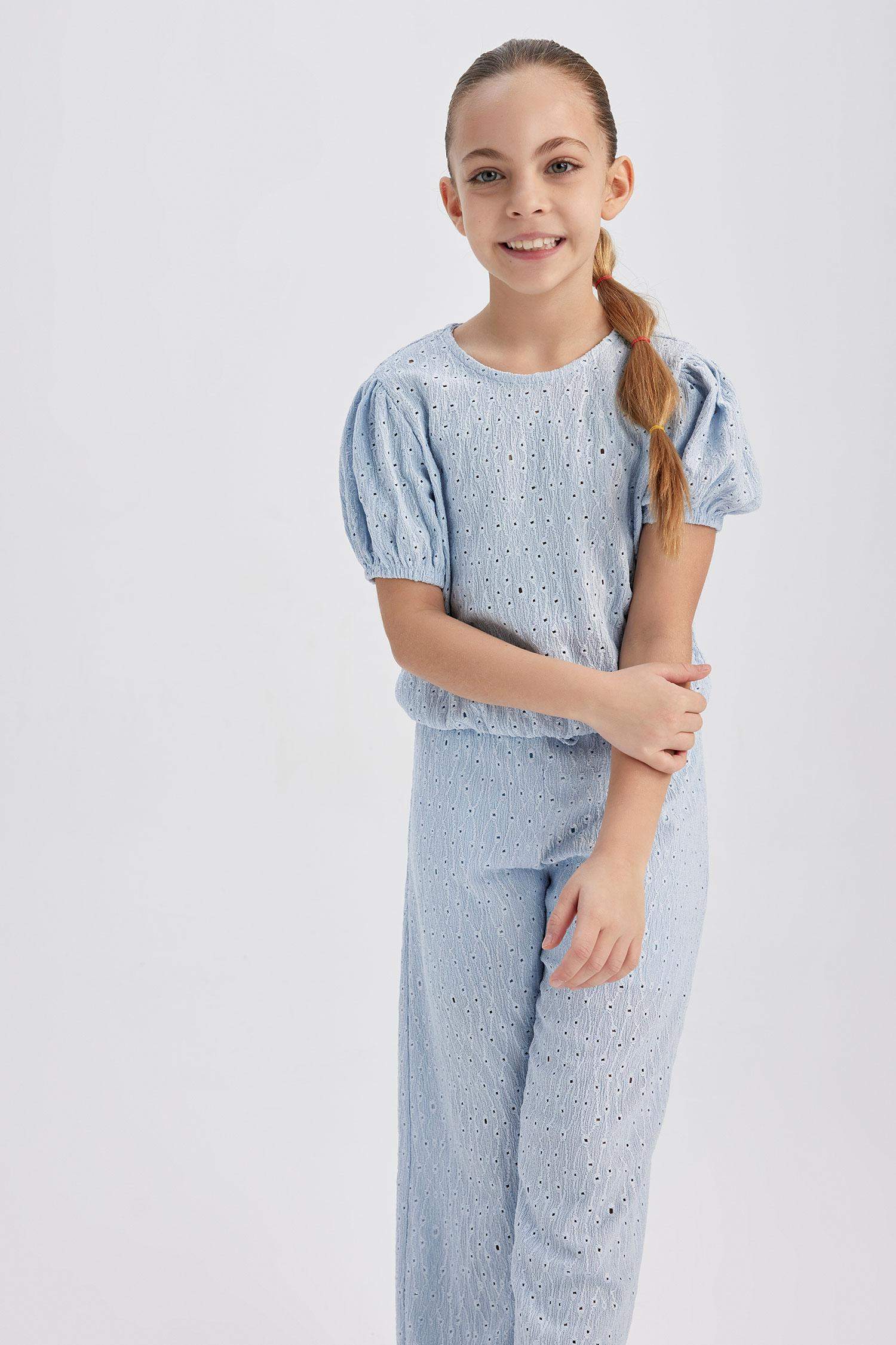 تي شيرت نص كم بناتي قصة عادية