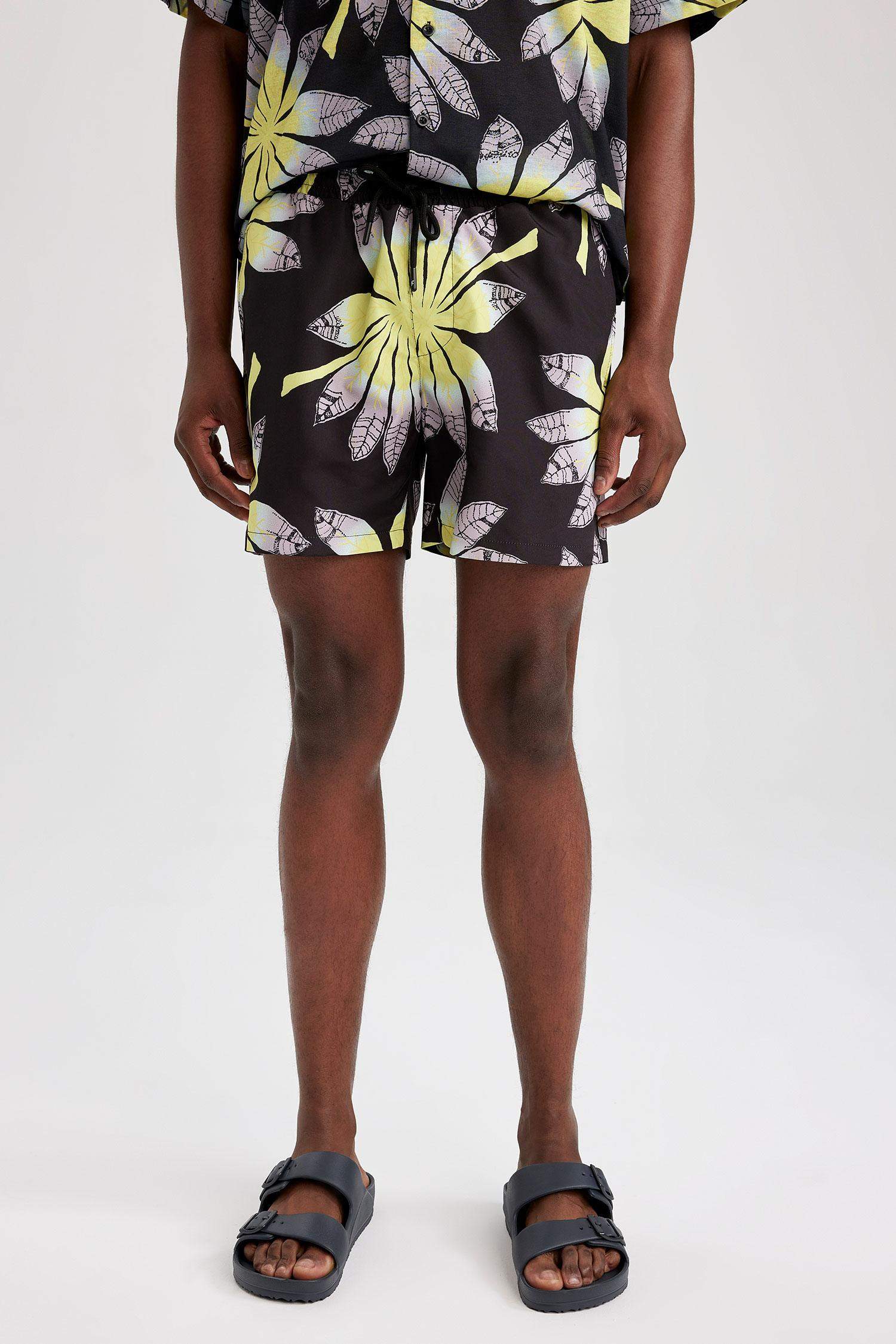 Тоқымалы жүзу шолақ шалбар график қысқа ұзындық