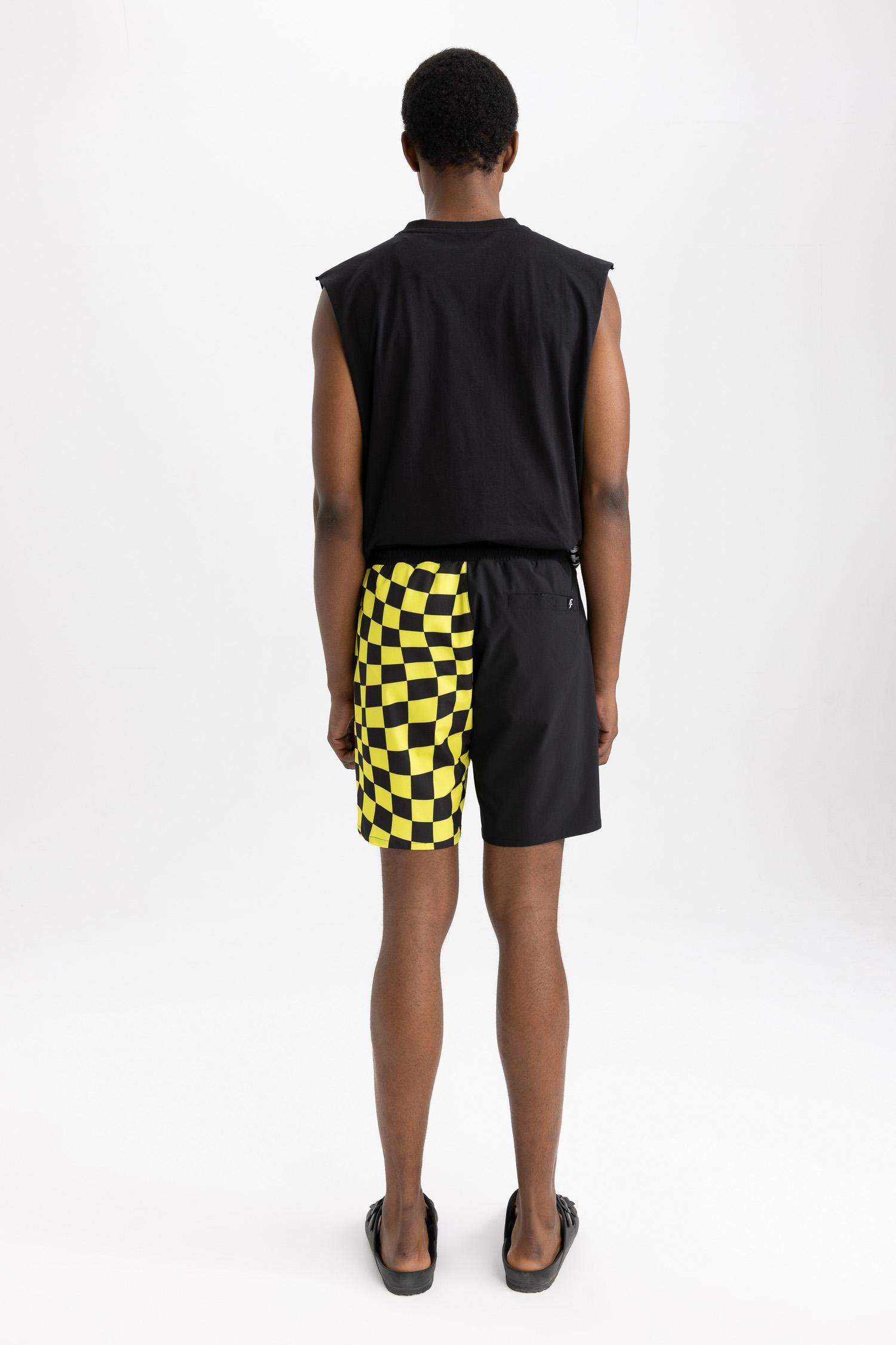 Stretchy Textured Knee Length Swimming Shorts