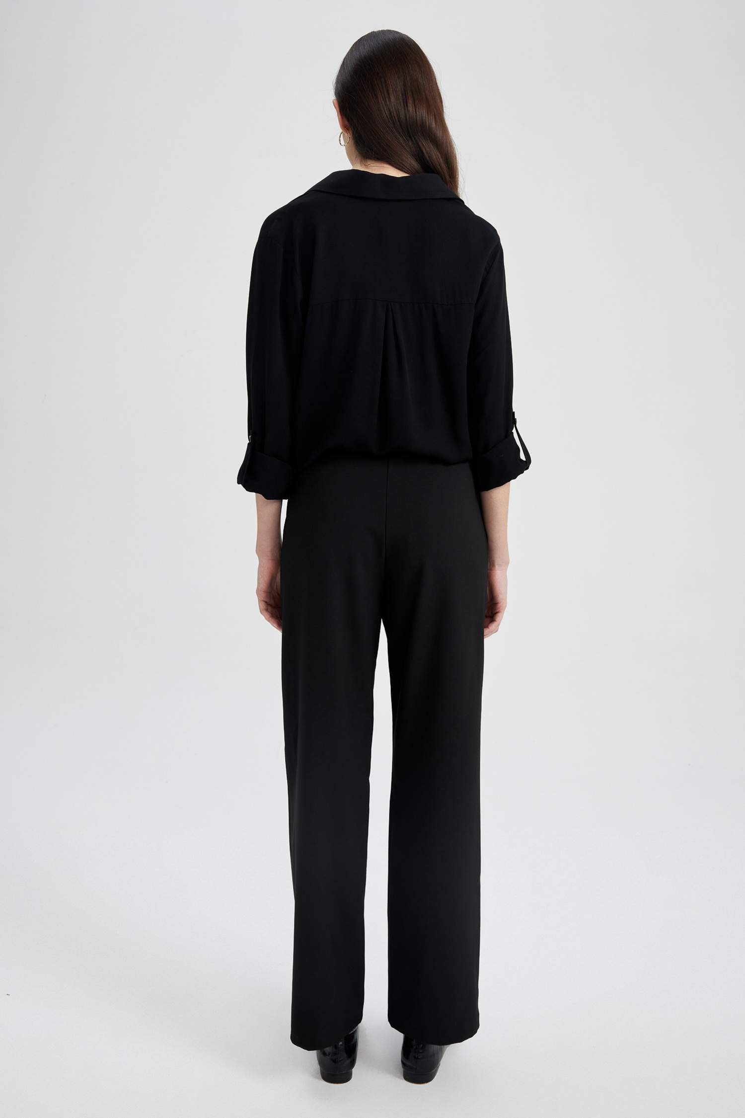 Straight Fit Düz Paça Pantolon