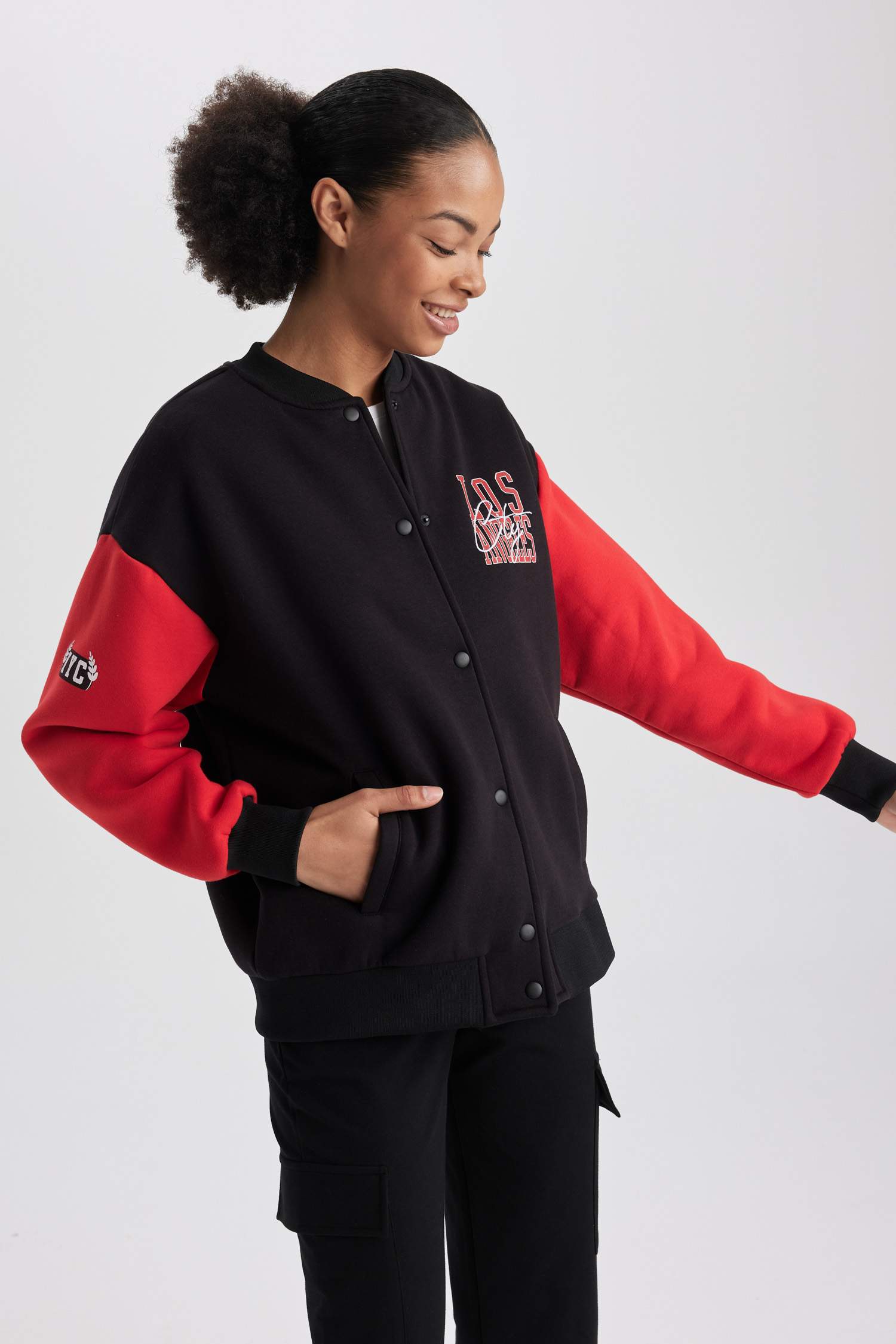 كارديجان مطبوع قماش سميك واسع بجيب