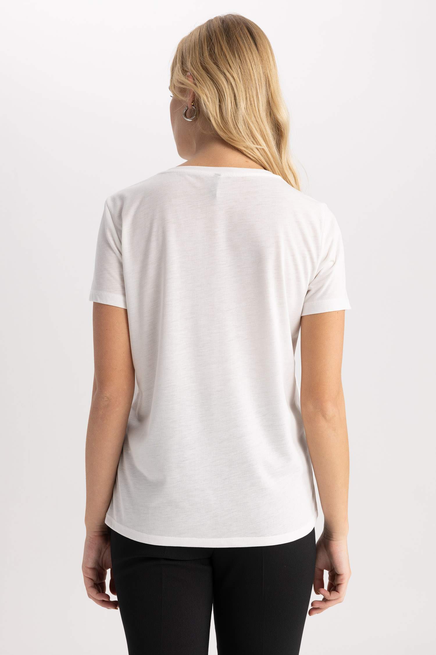 Regular Fit Bisiklet Yaka Kısa Kollu Tişört