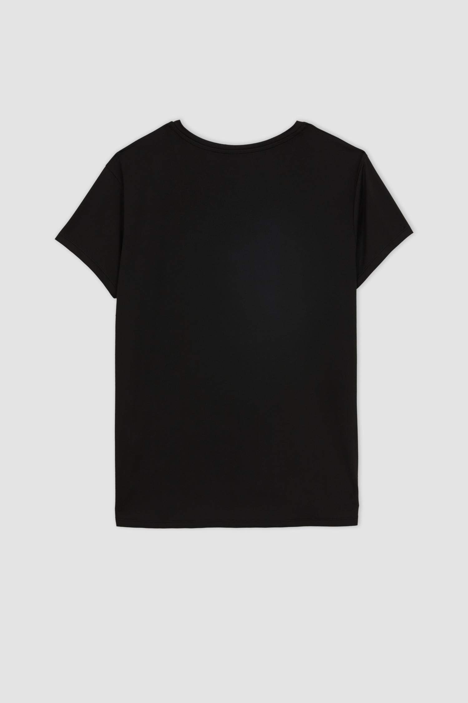 Comfort Fit Crew Neck Sports T-Shirt