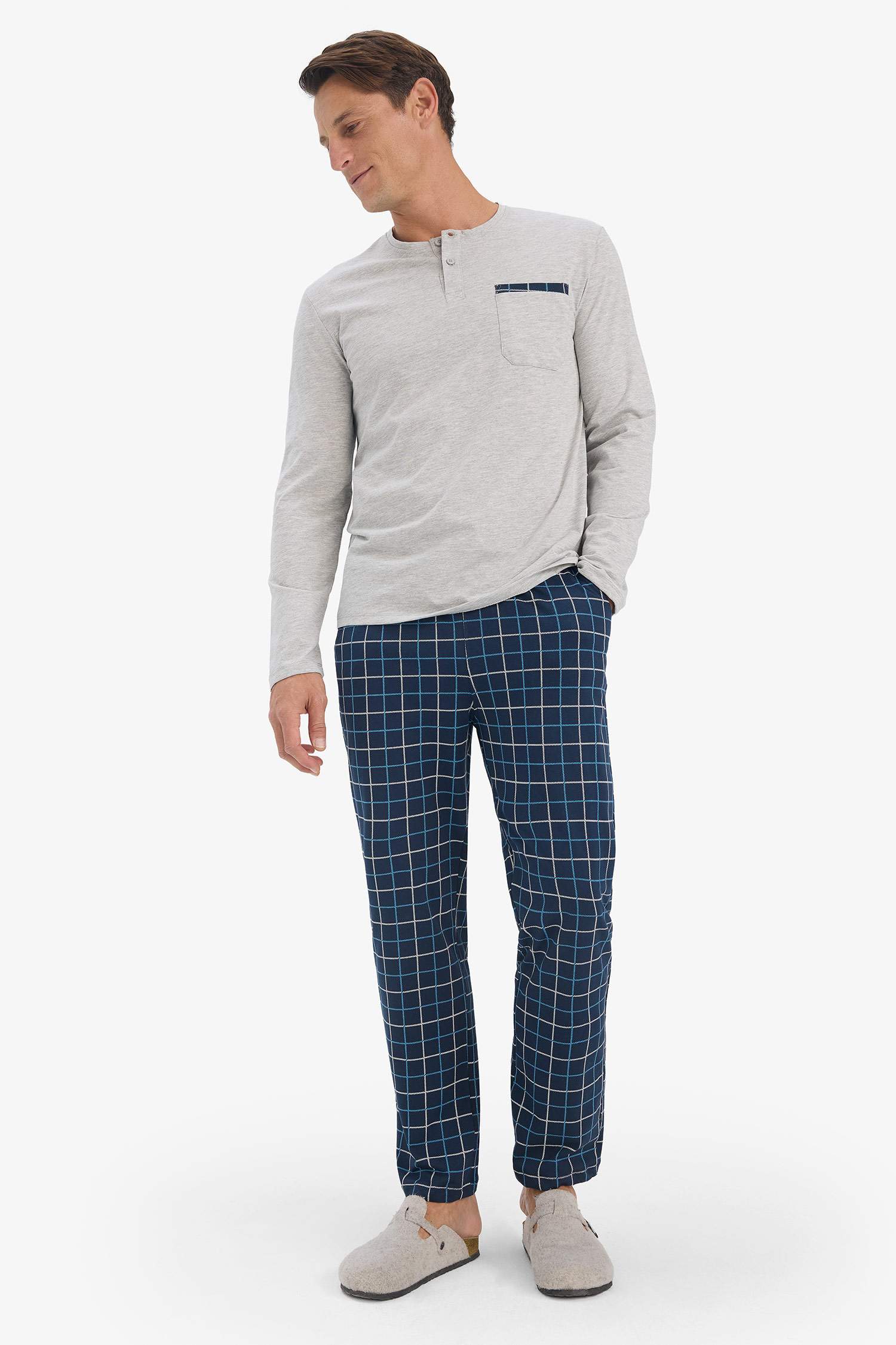 Regular Fit Pijama Takımı Uzun Kollu Üst Kareli Uzun Alt